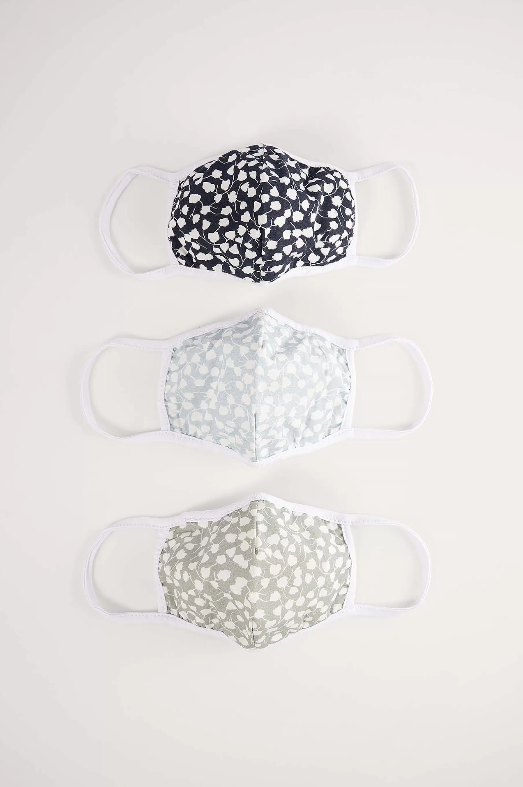 NA-KD 3-Pack Blossom Printed Fitted Masks Flower