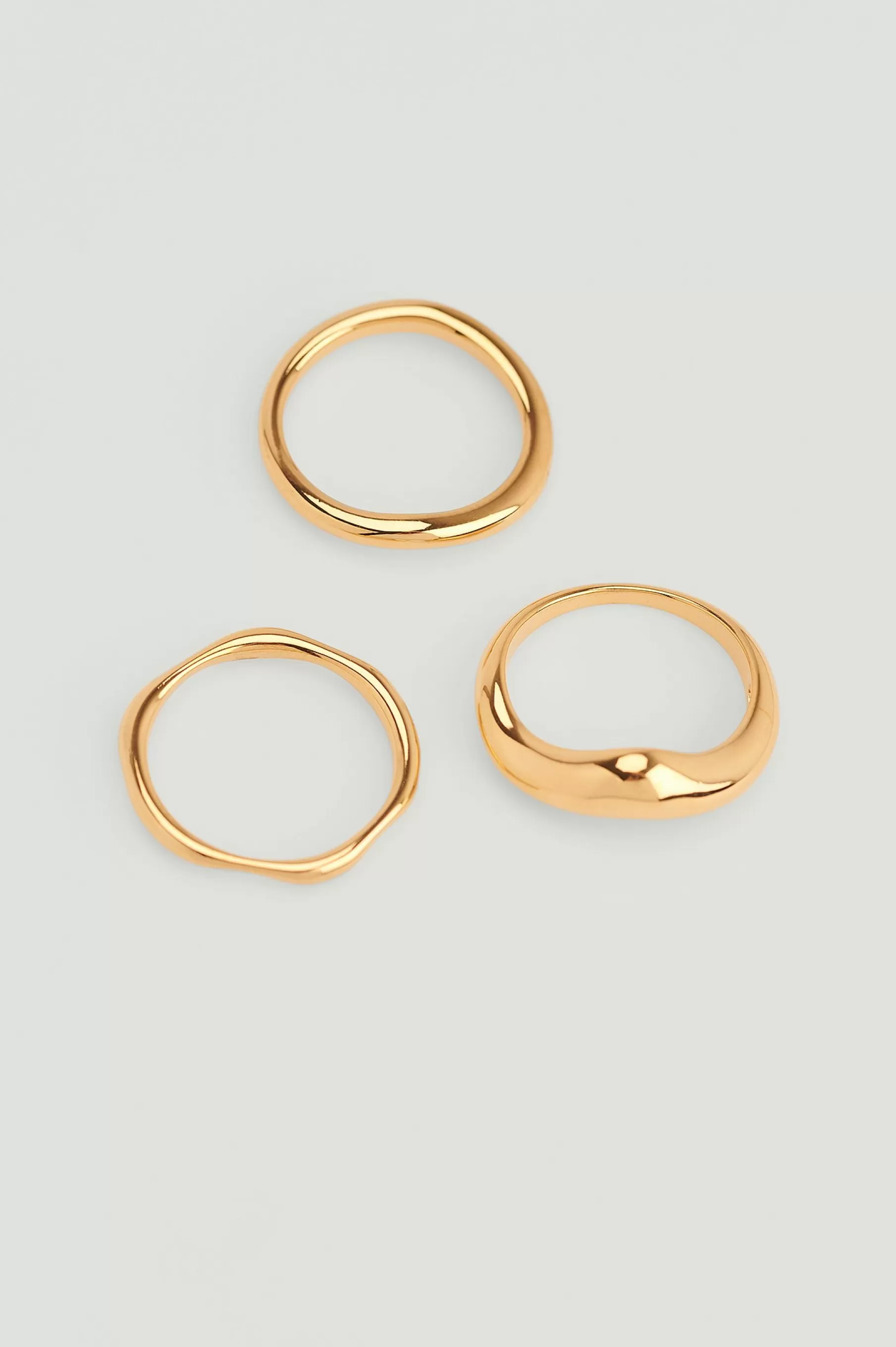 NA-KD 3-Pack Gold Plated Wavy Rings Gold