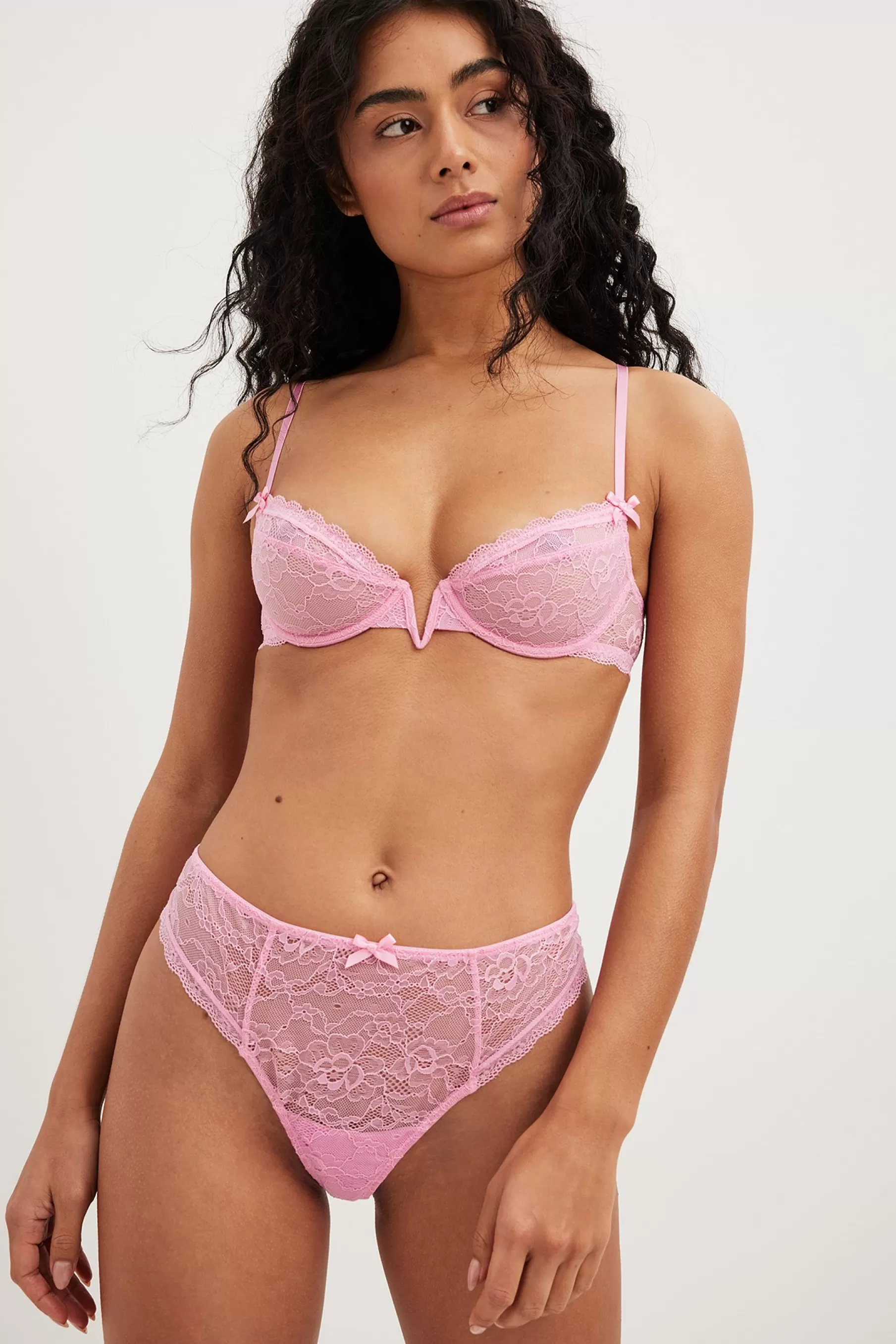 NA-KD All Lace Hipster Pink