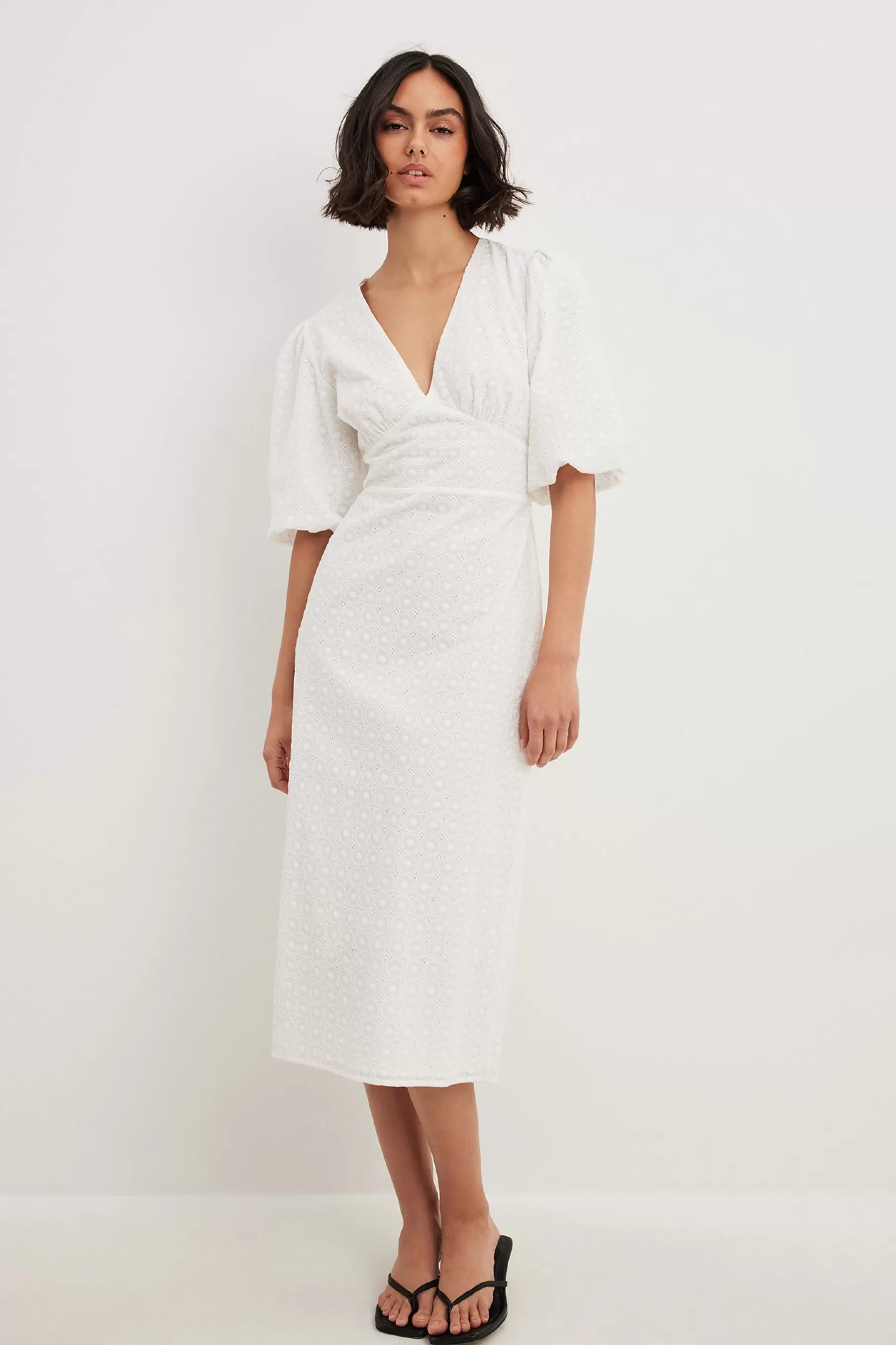 NA-KD Anglaise Puff Sleeve Midi Dress White