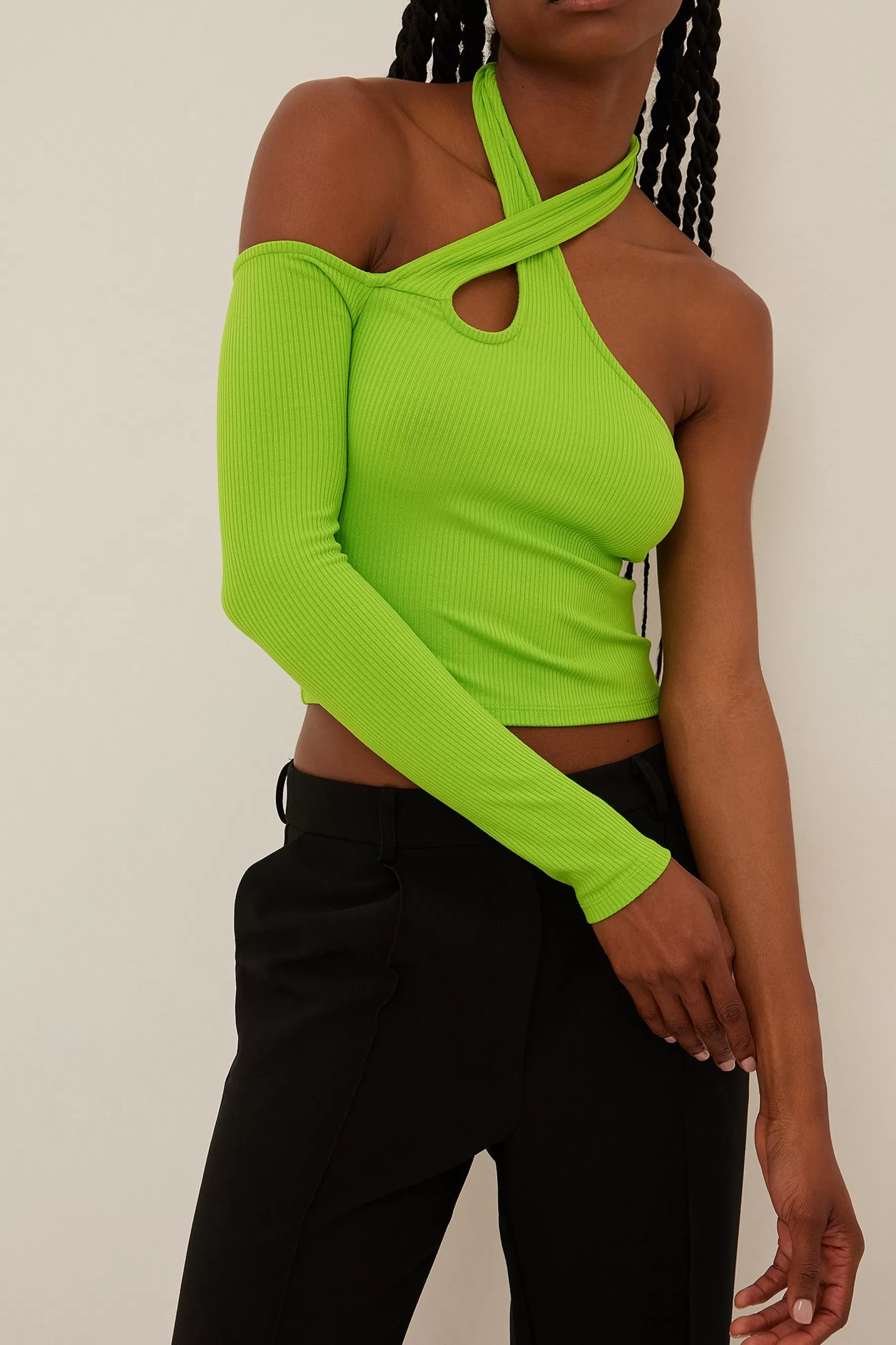 NA-KD Asymmetric Cut Out Rib Top Green