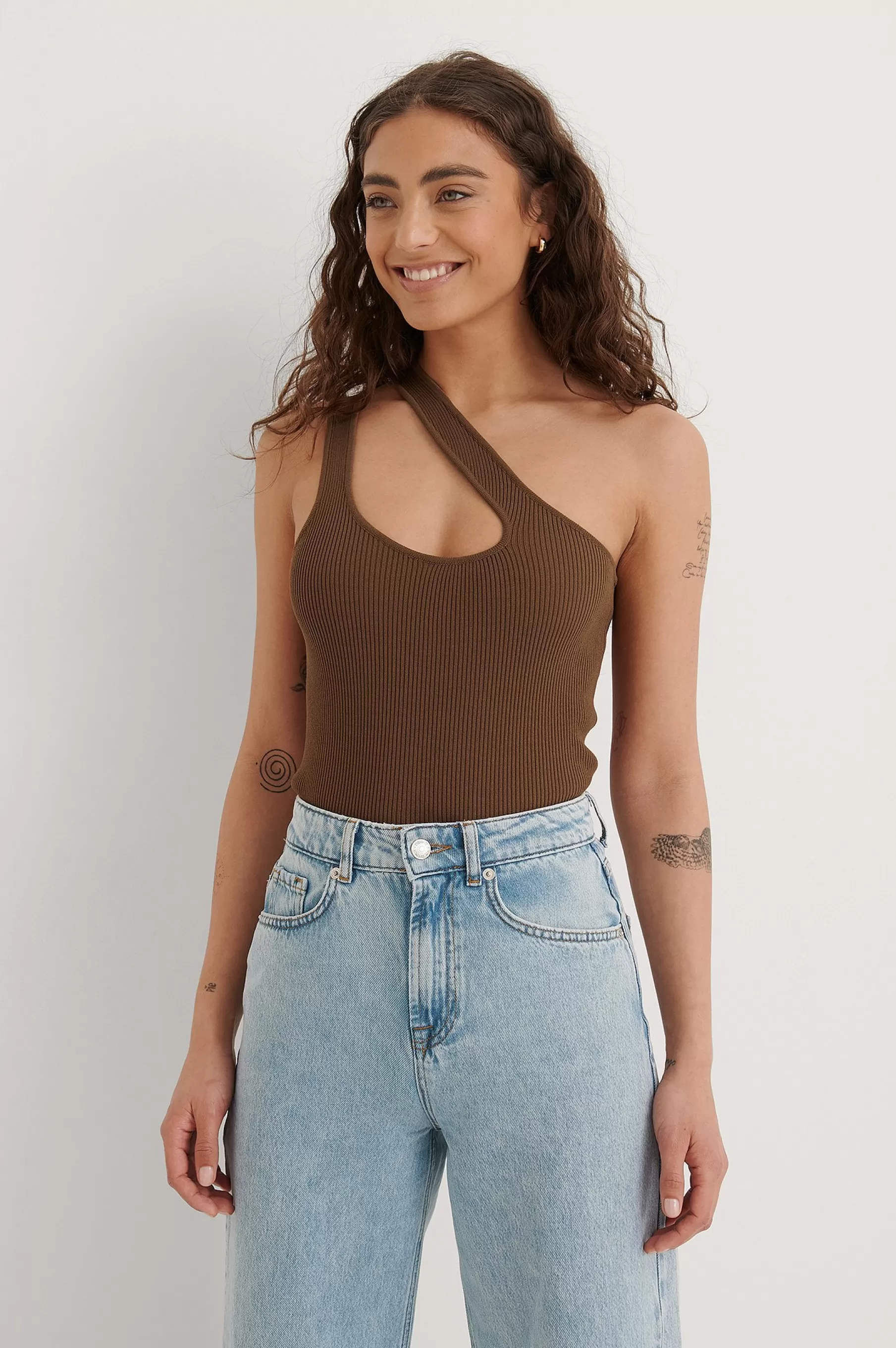 NA-KD Asymmetric Knitted Ribbed Singlet Brown