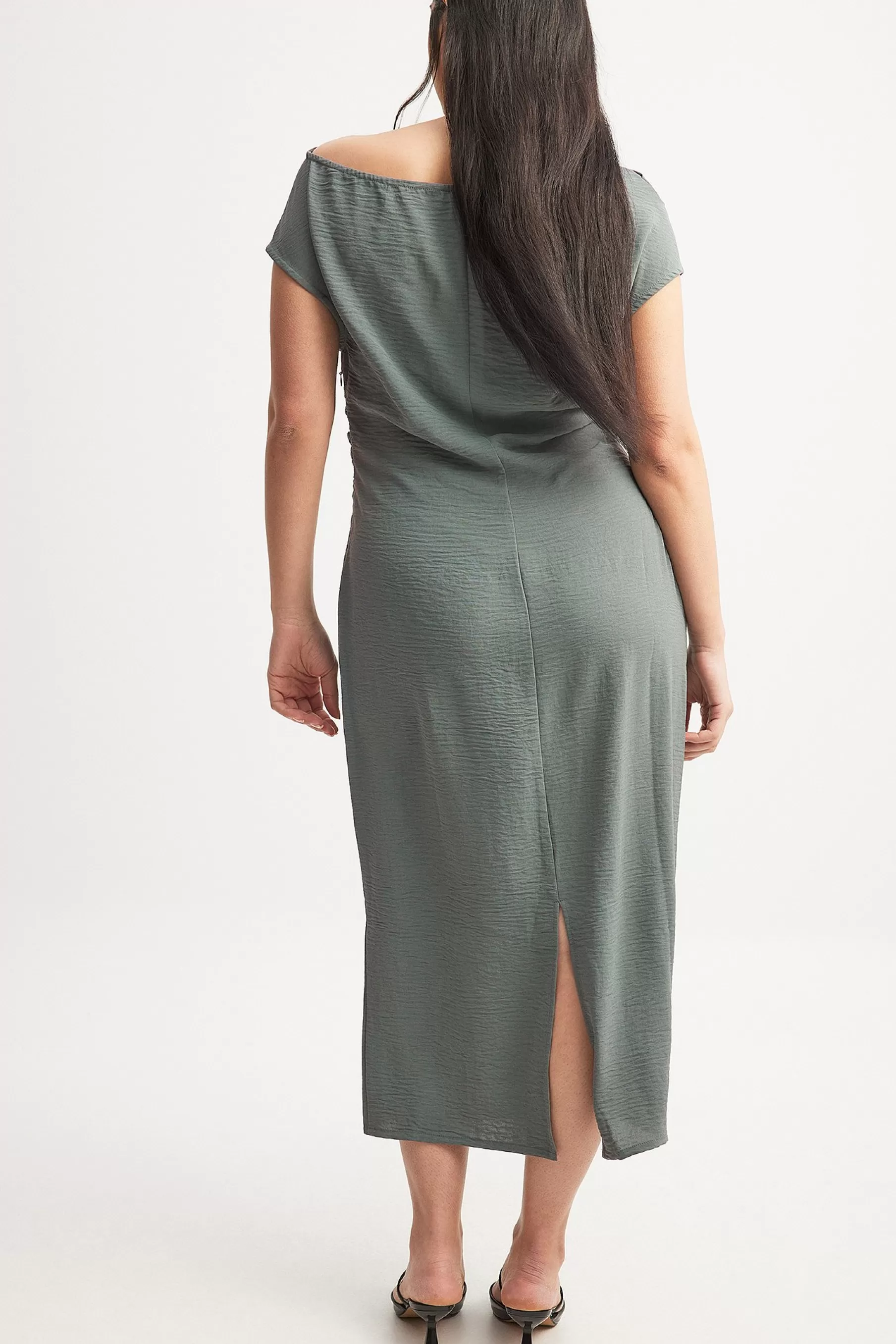 NA-KD Asymmetric Midi Dress Grey