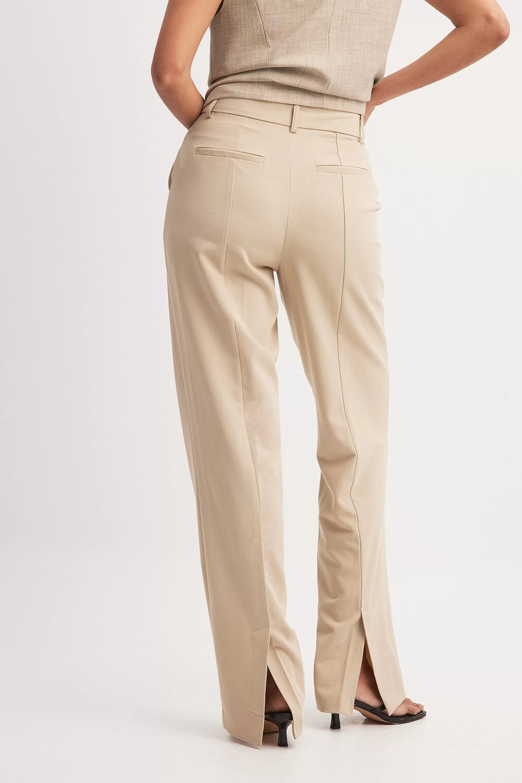 NA-KD Back Slit Suit Pants Beige