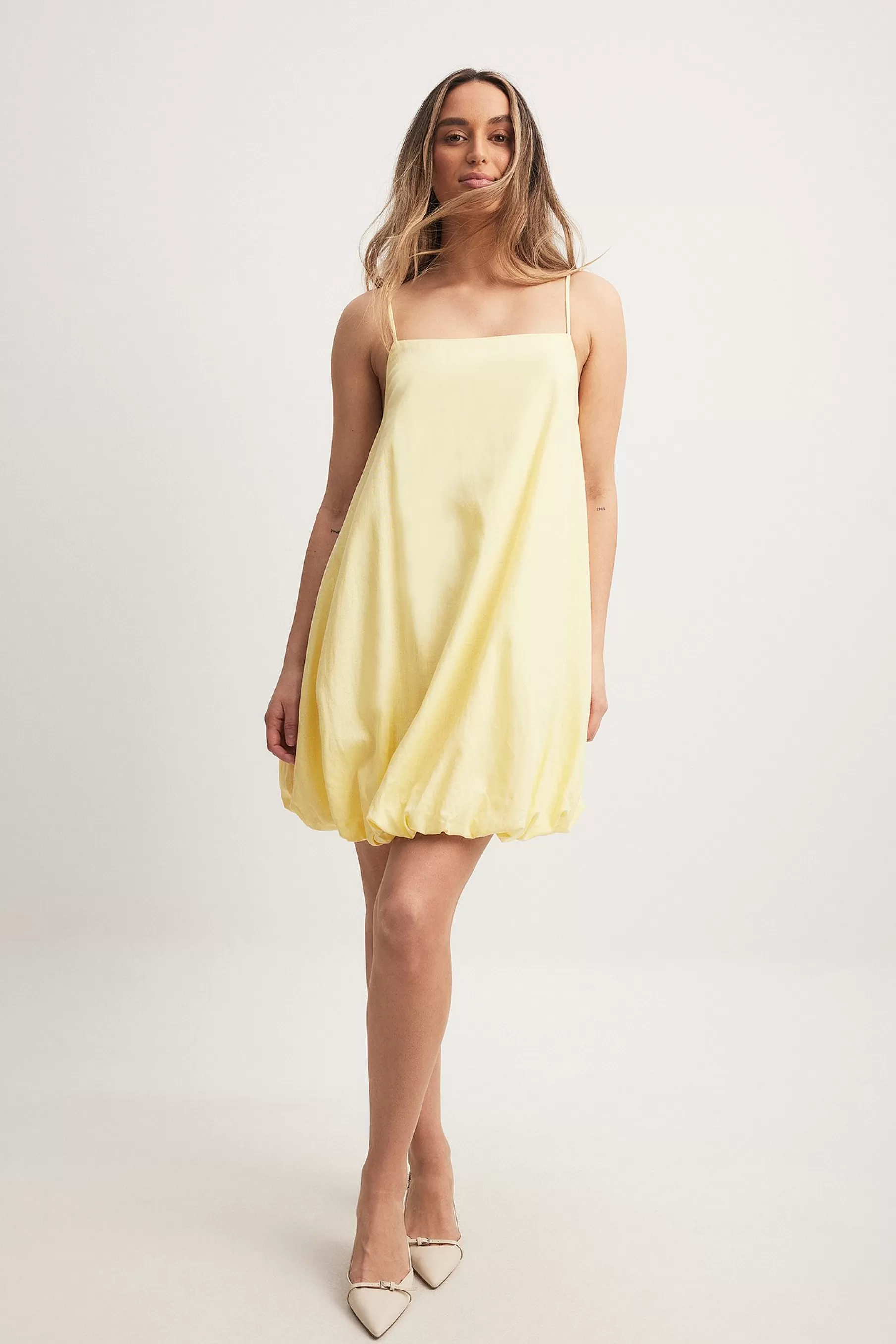 NA-KD Balloon Skirt Linen Blend Mini Dress Yellow