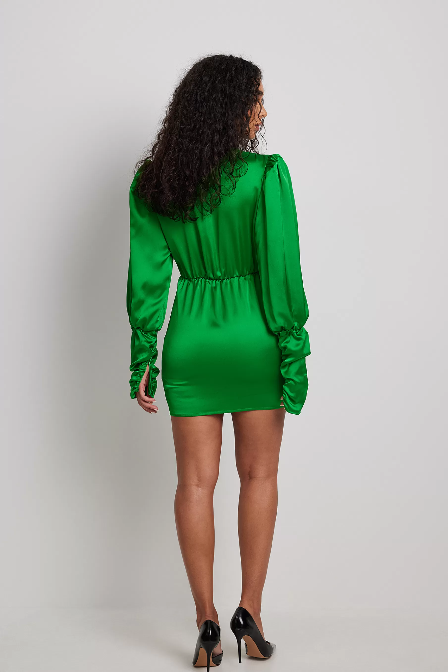 NA-KD Balloon Sleeve V-neck Mini Dress Green