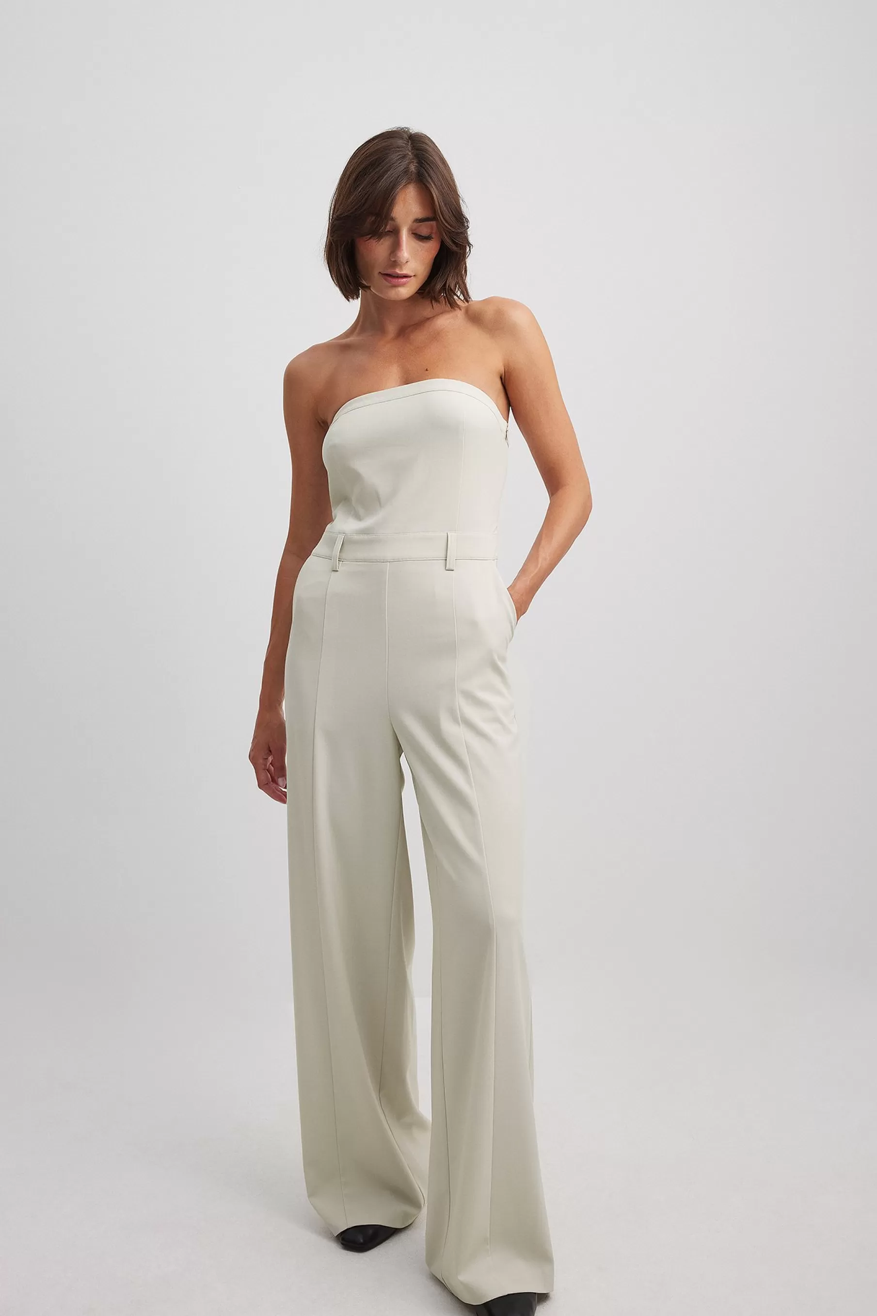 NA-KD Bandeau Jumpsuit Beige