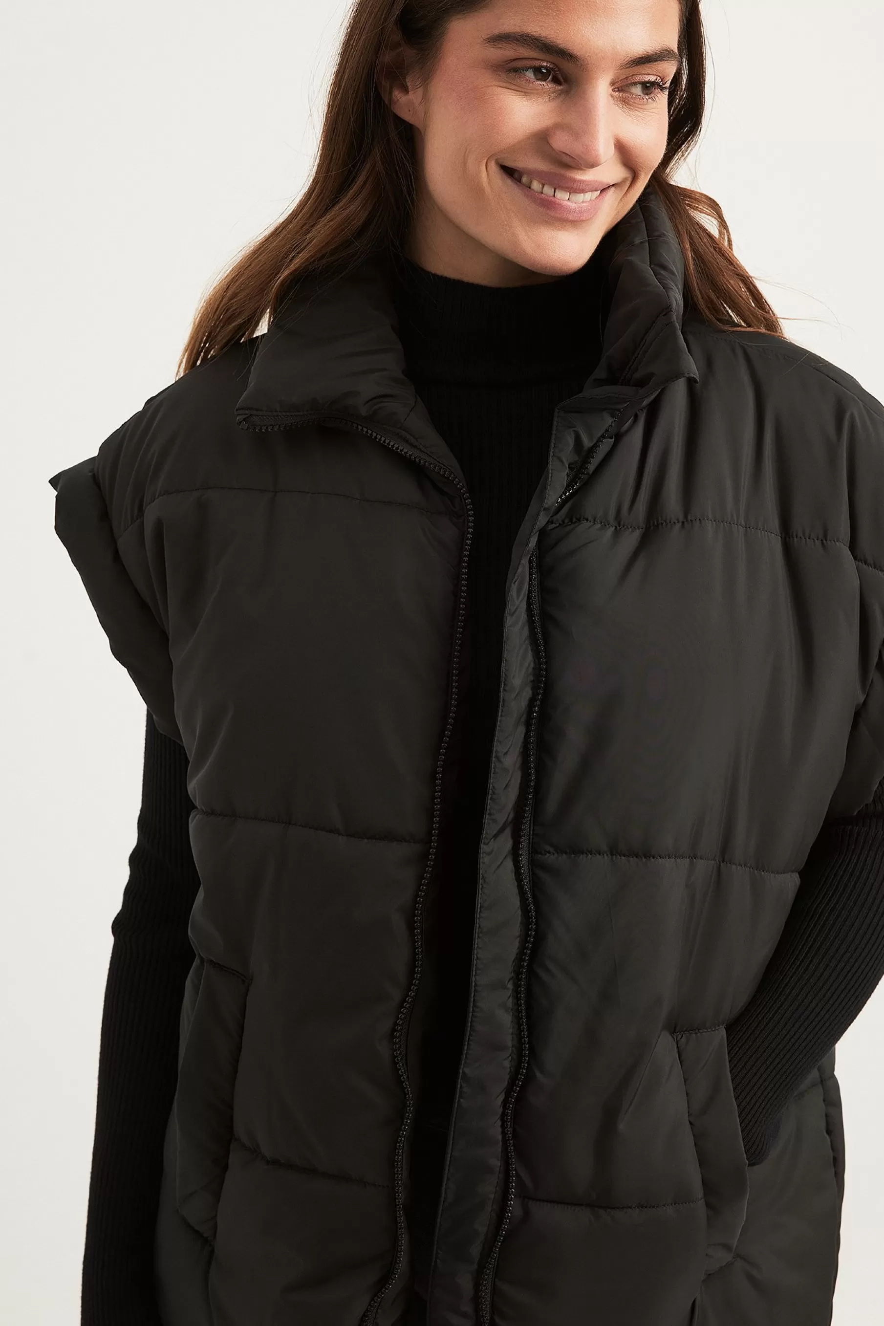 NA-KD Belted Padded Vest Black