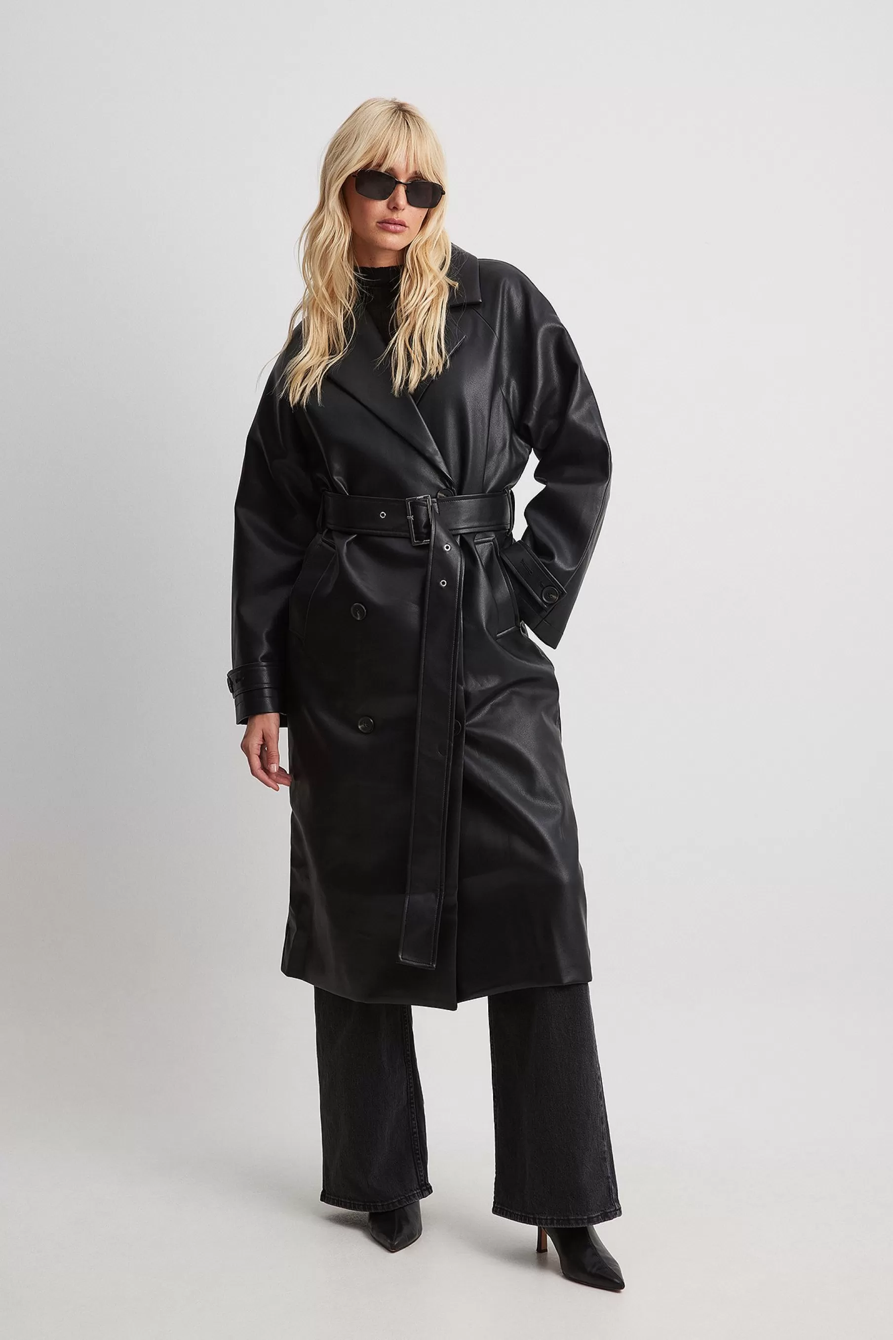 NA-KD Belted Pu Trenchcoat Black