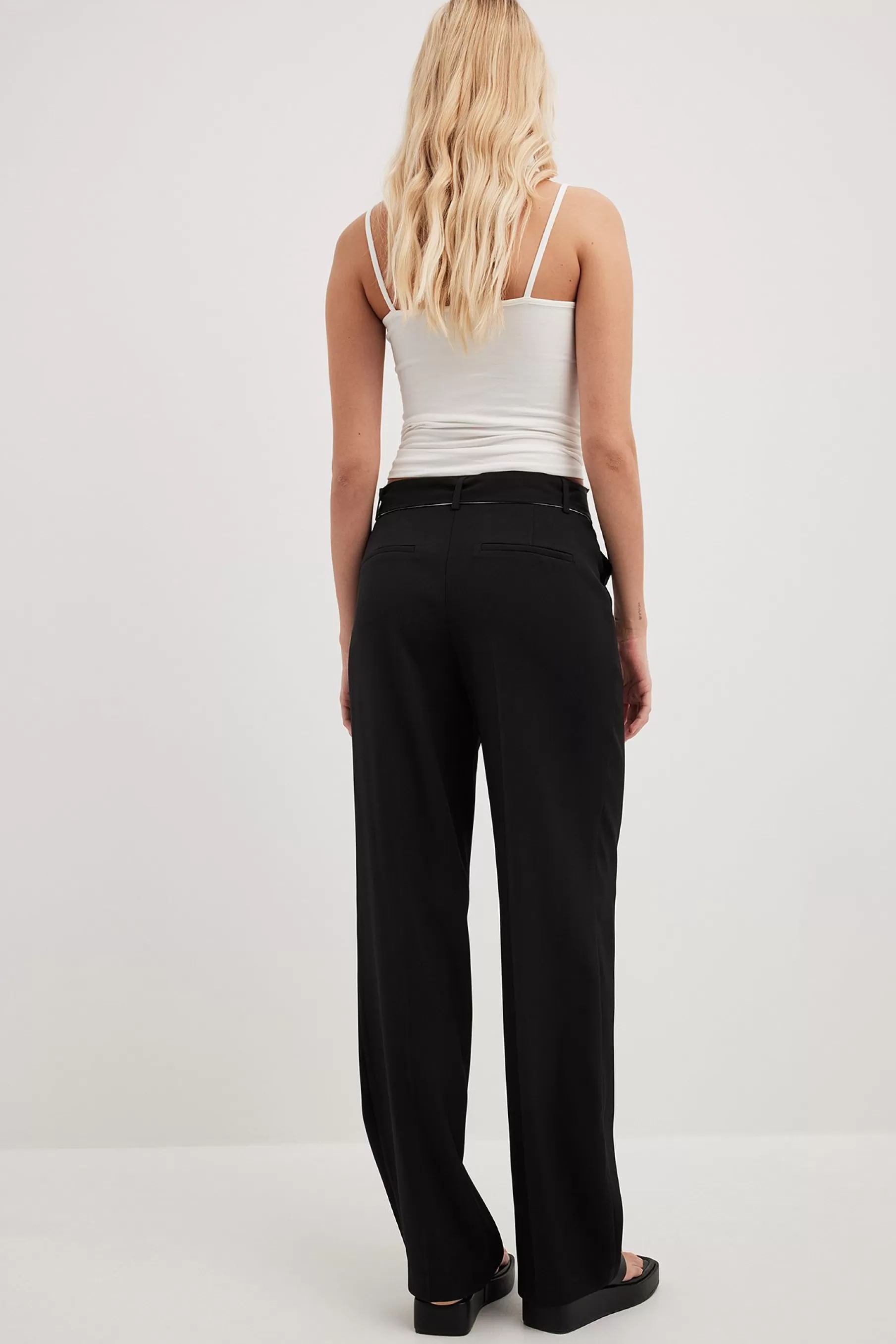 NA-KD Belted Suit Trousers Black