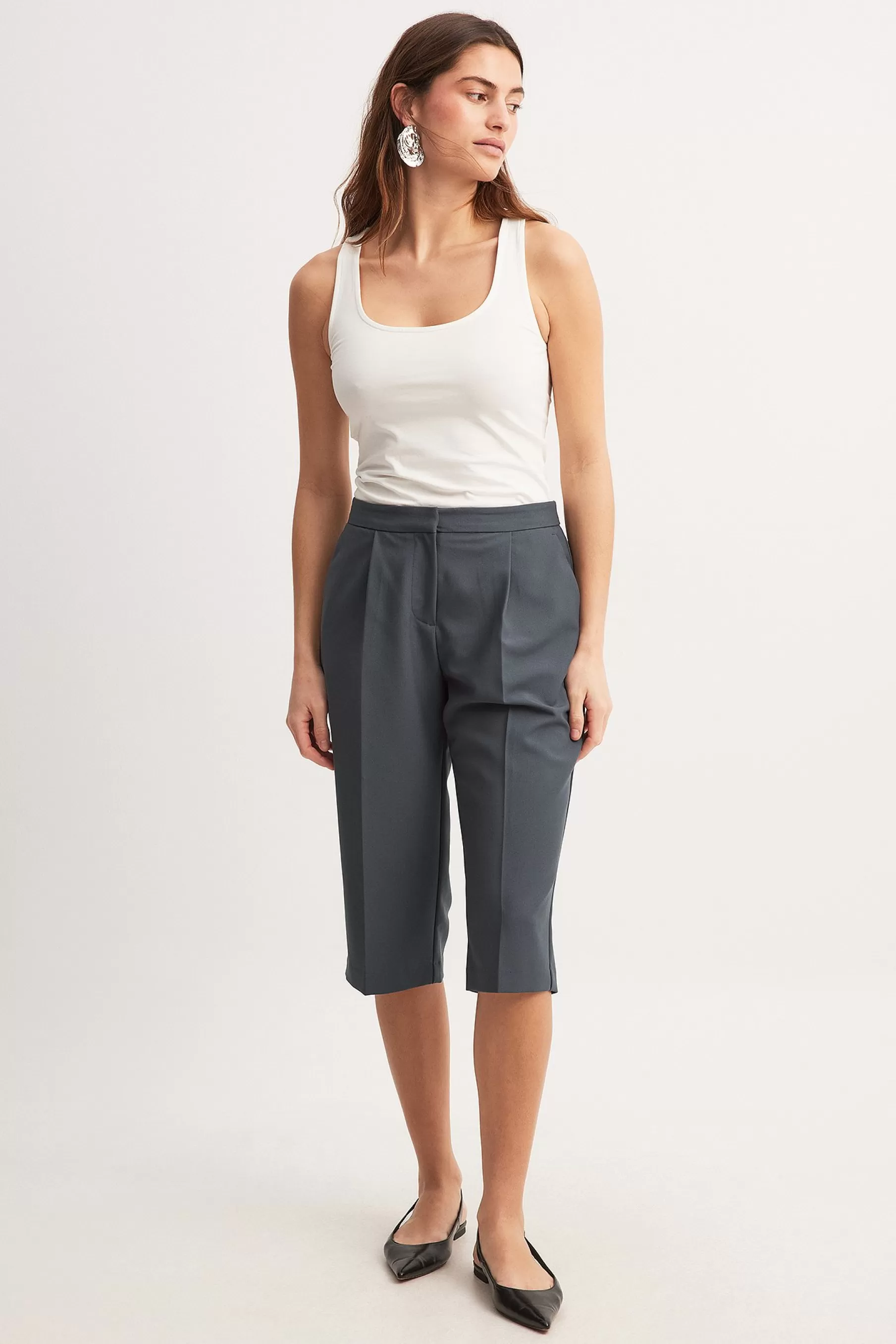 NA-KD Capri Pants Grey