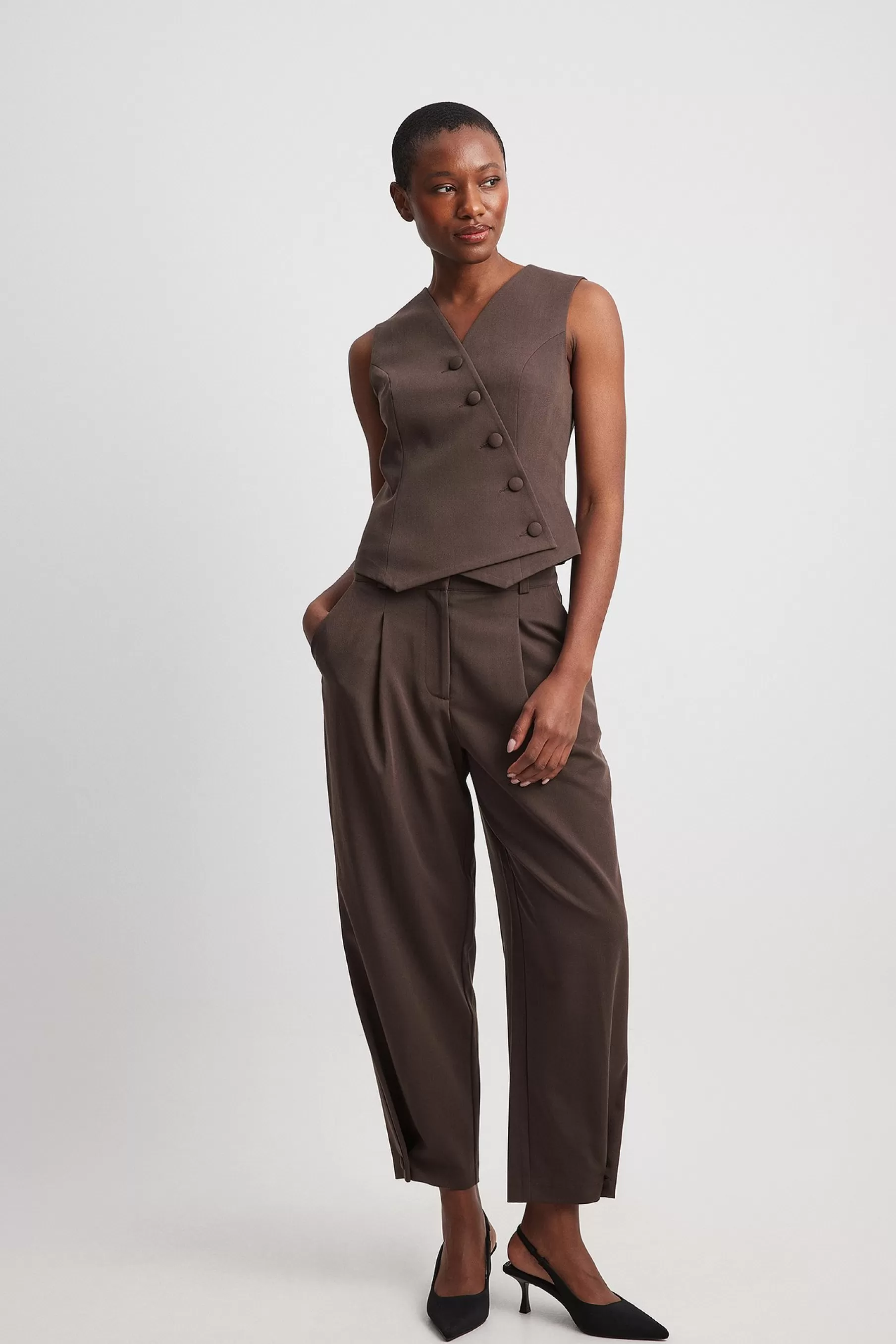 NA-KD Carrot High Waist Pants Brown