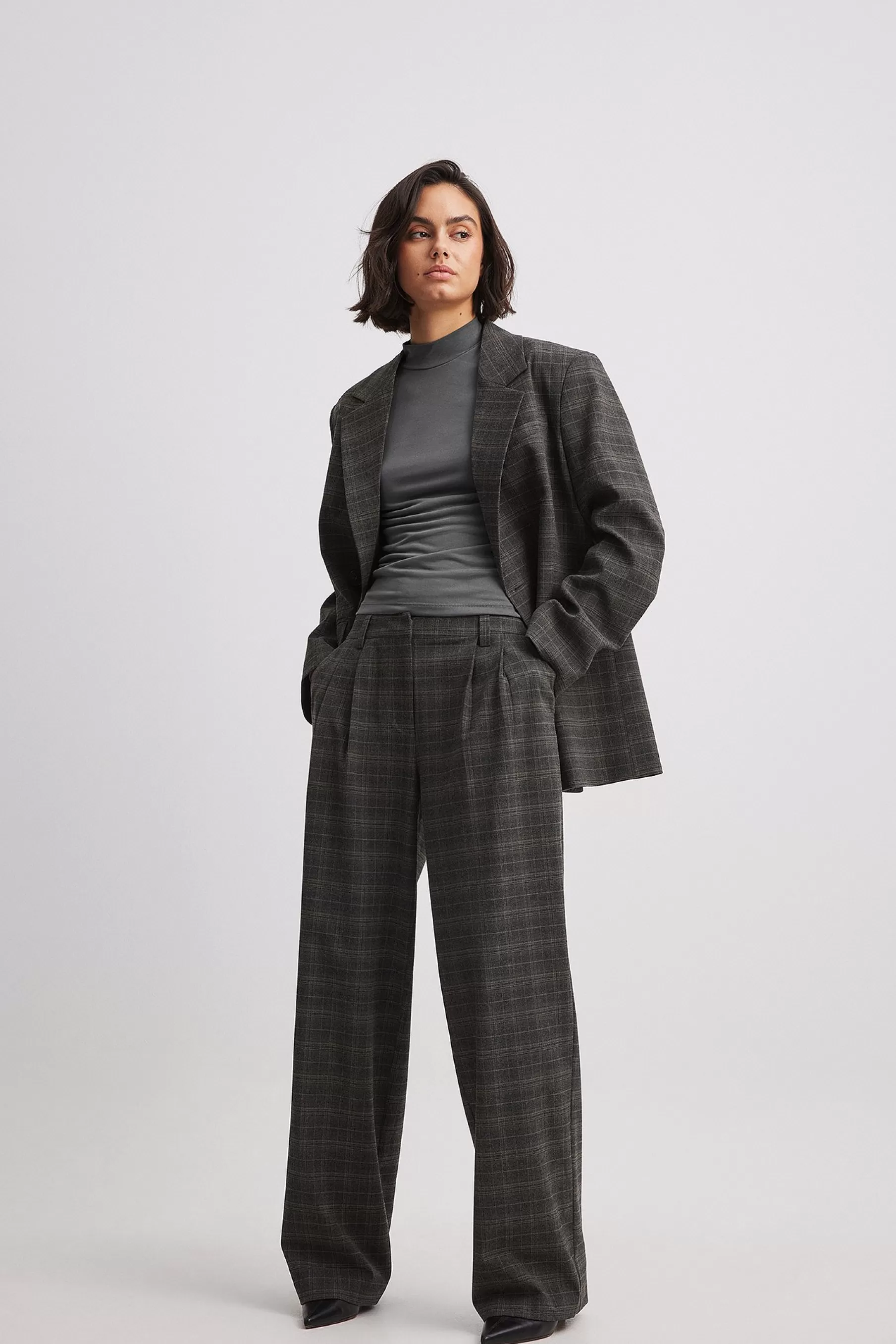 NA-KD Check Pleated Mid Waist Suit Pants Grey