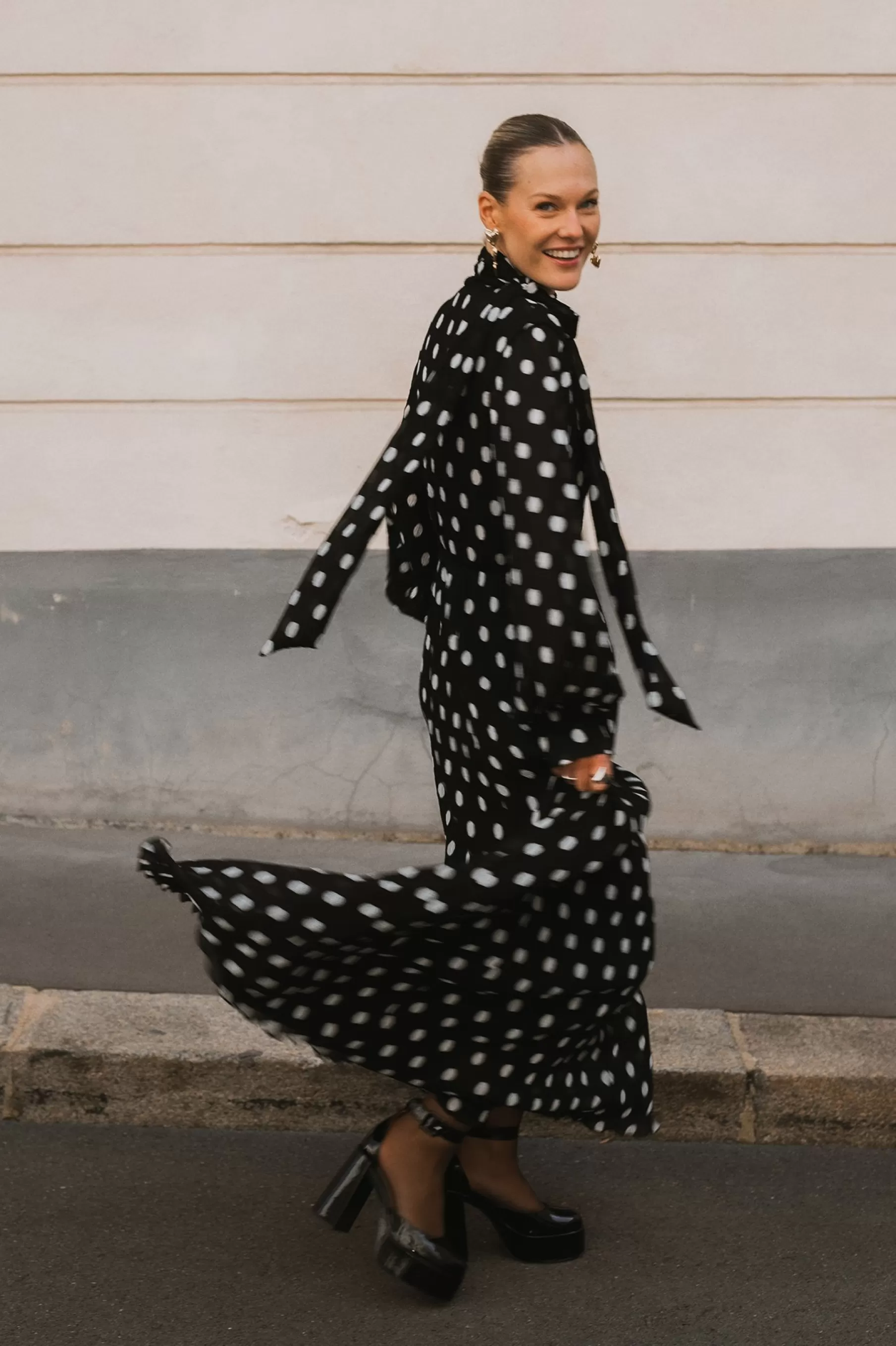 NA-KD Chiffon Polka Dot Maxi Dress Black