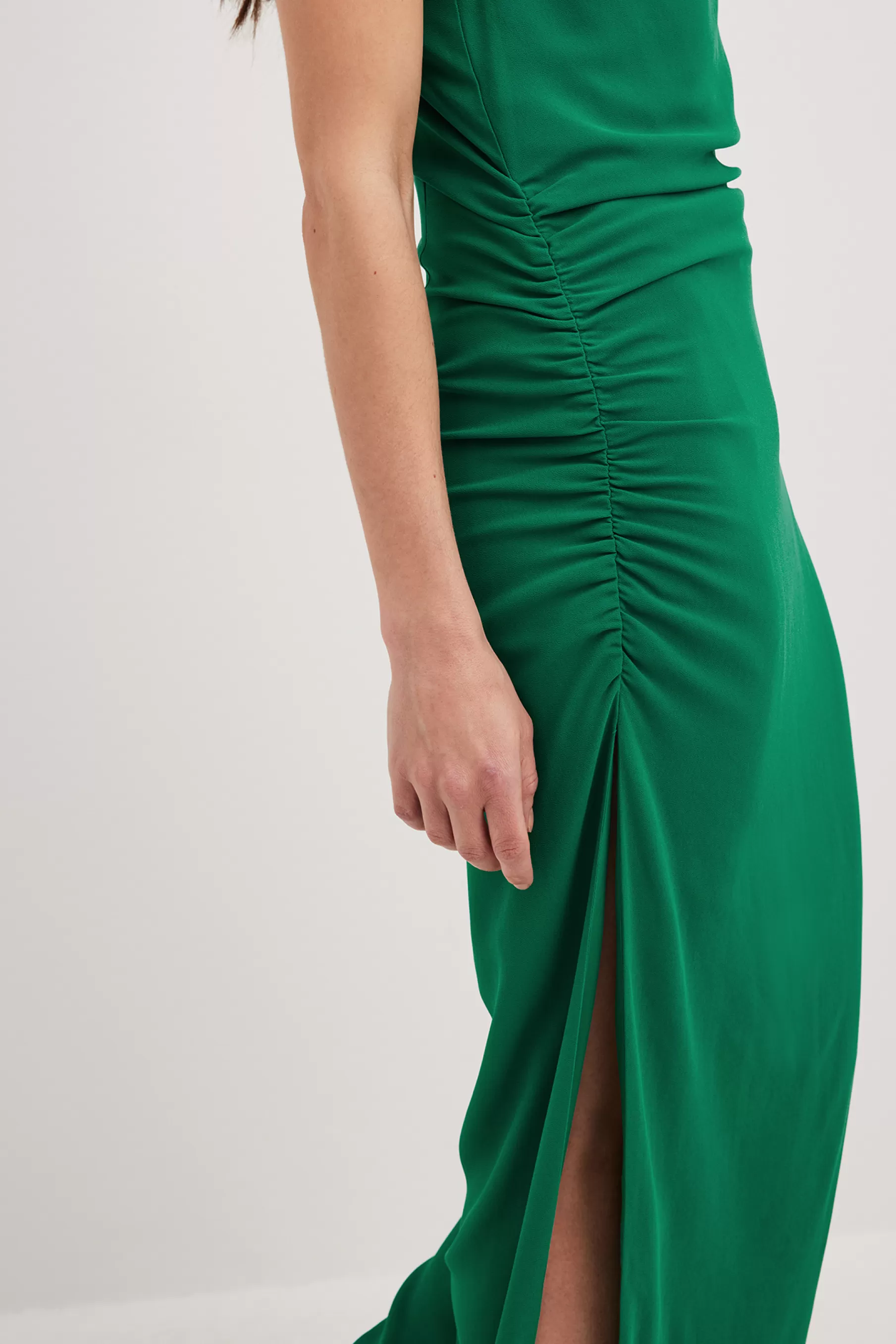 NA-KD Chiffon Waterfall Maxi Dress Green