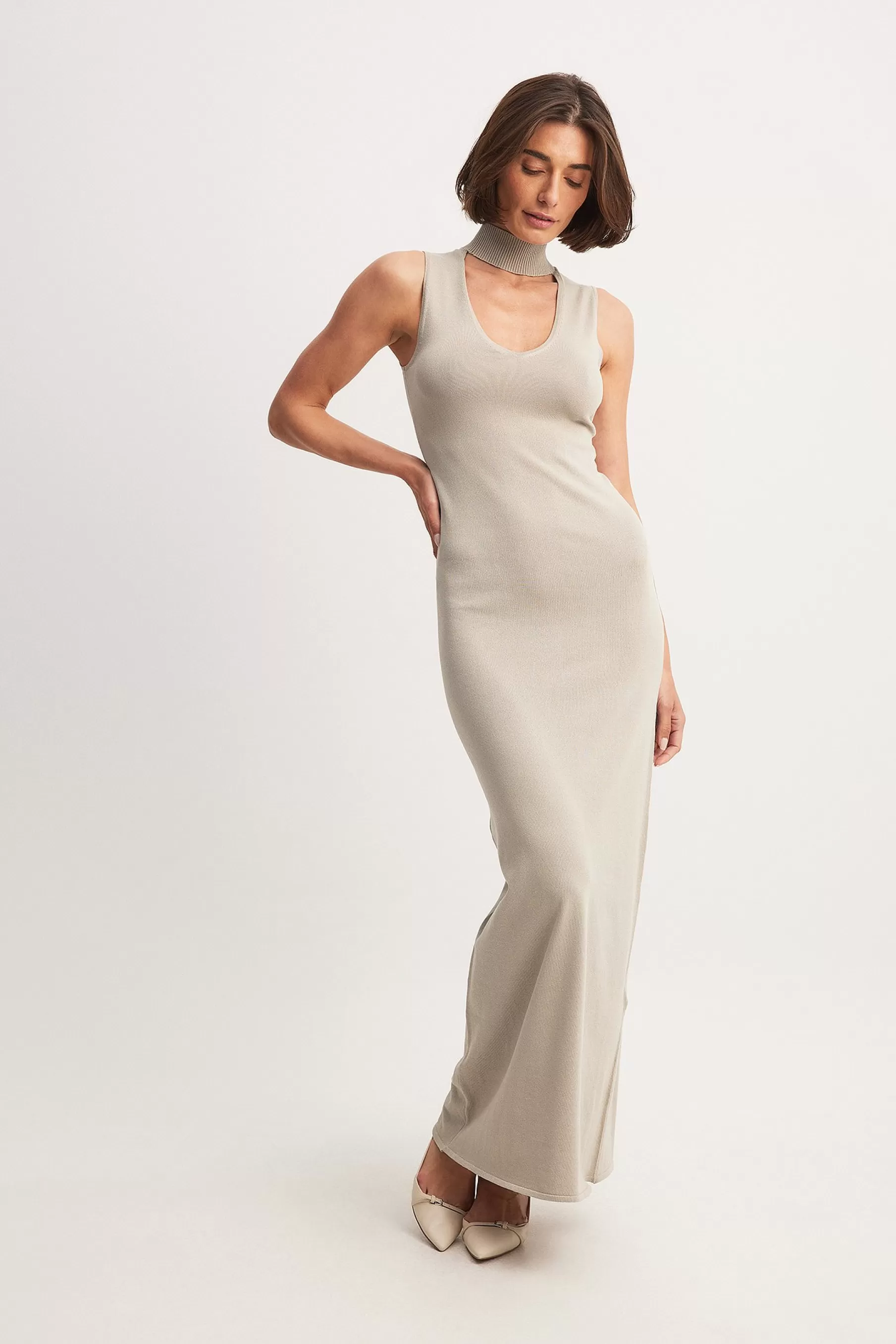 NA-KD Choker Detail Maxi Dress Beige