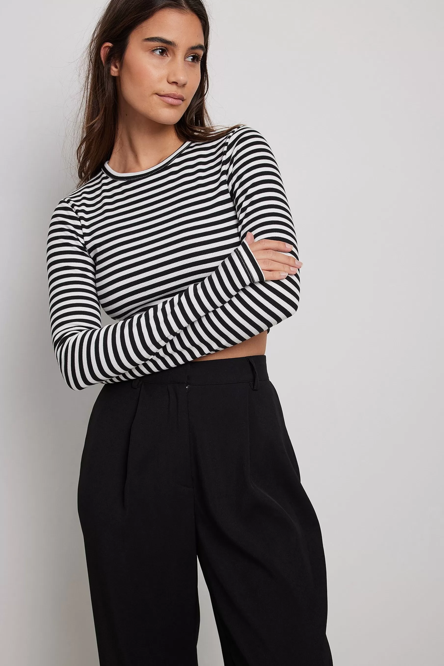 NA-KD Cropped Long Sleeved Striped Top Stripe