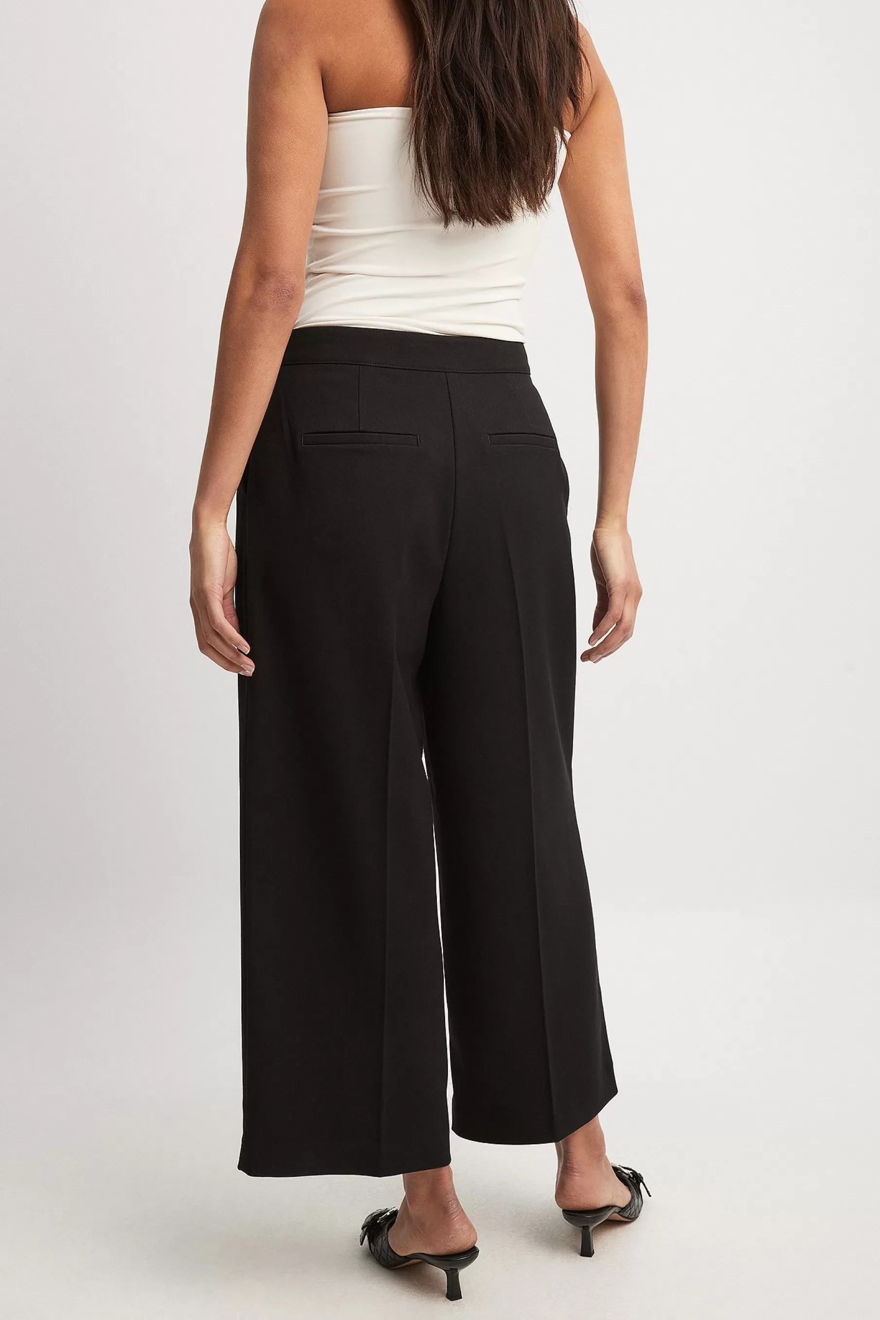 NA-KD Cropped Straight Suit Pants Black