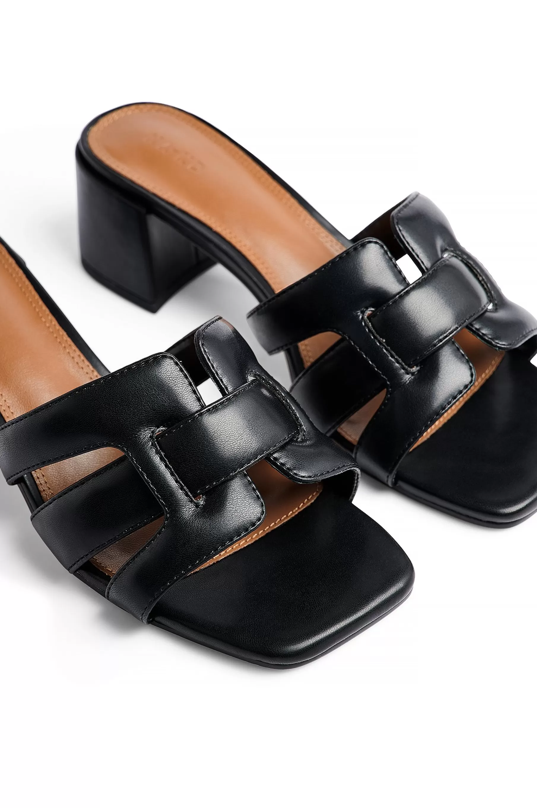 NA-KD Crossed Straps Mules Black