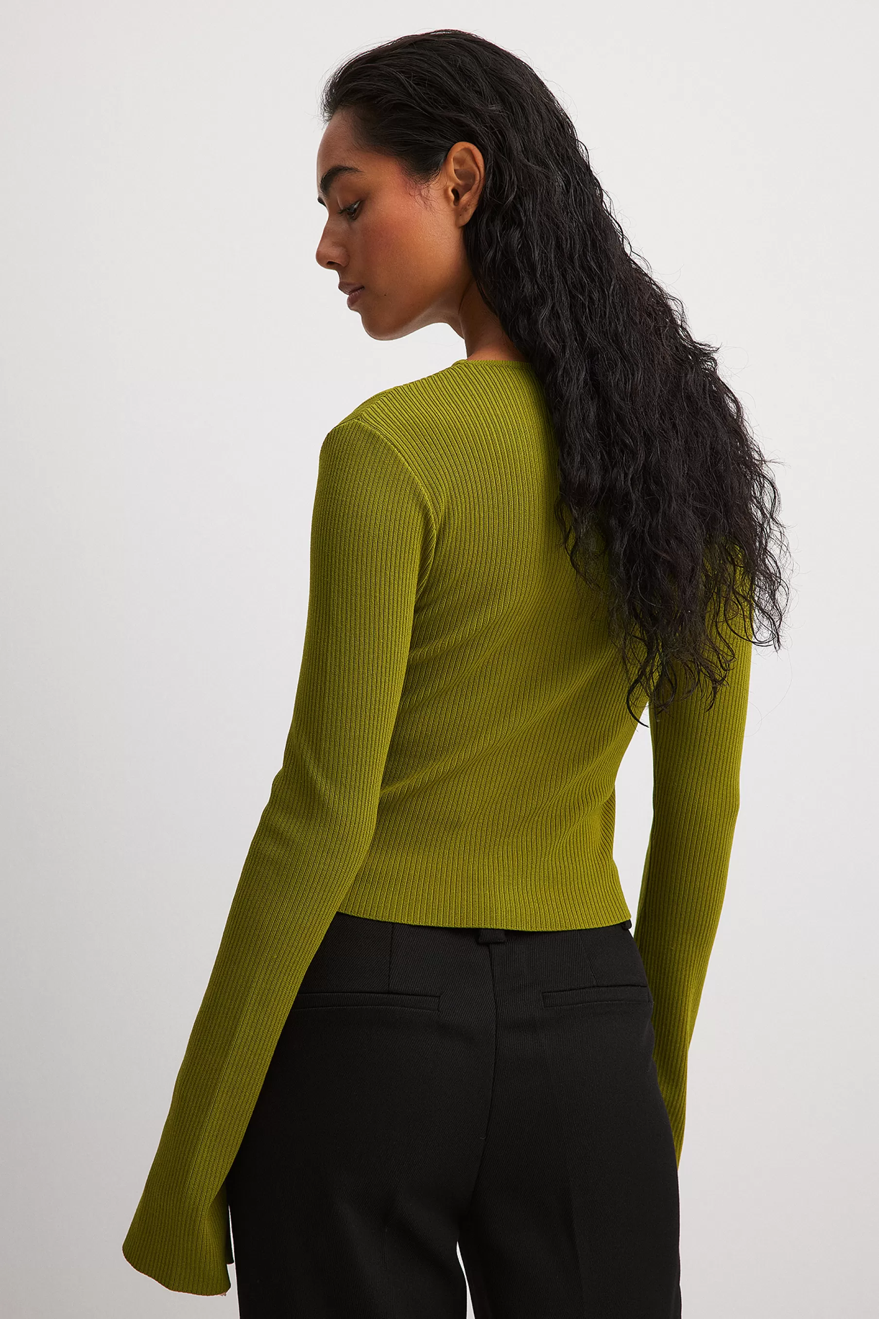 NA-KD Cut Out Detail Fine Knitted Top Green