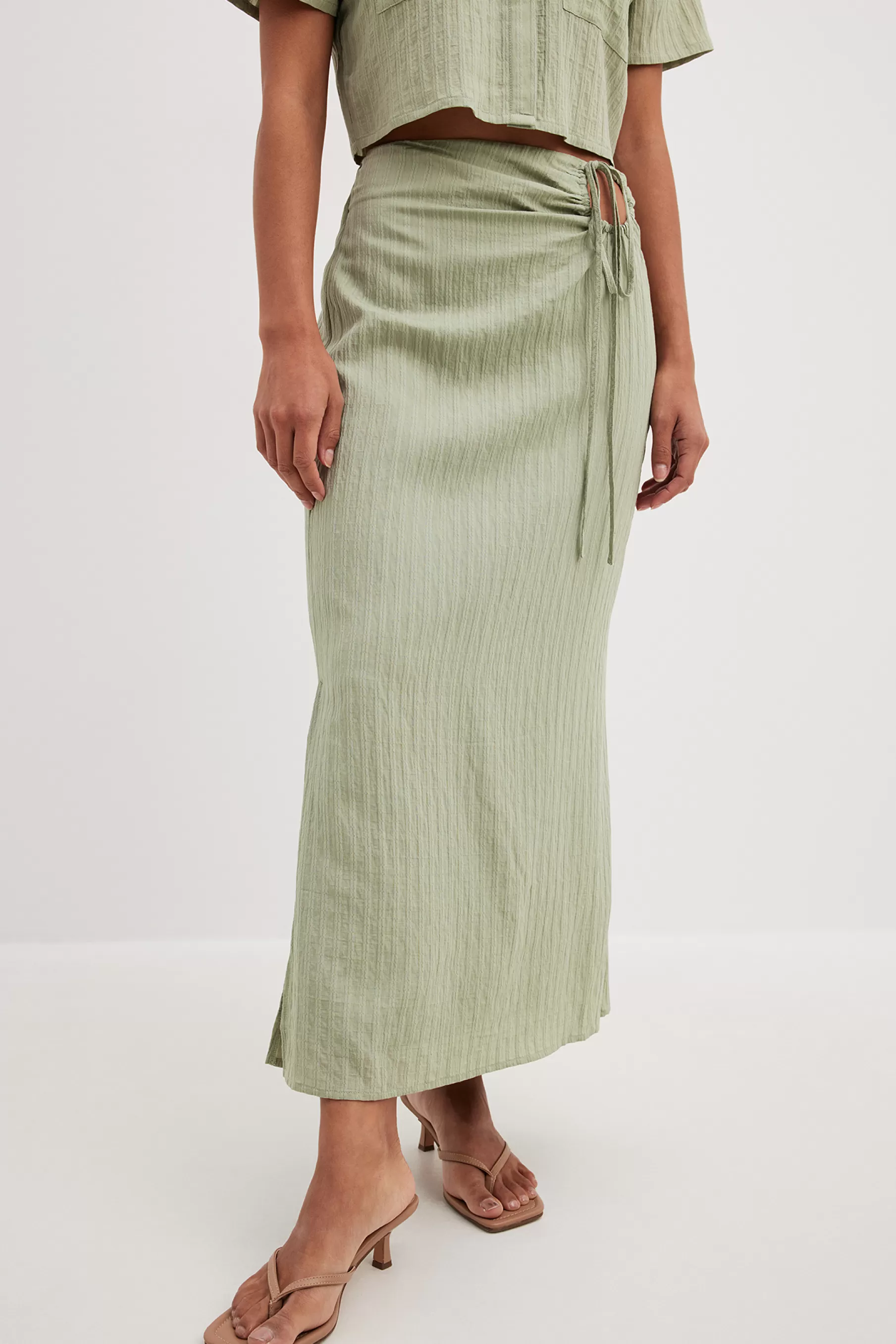 NA-KD Cut Out Detail Midi Skirt Green