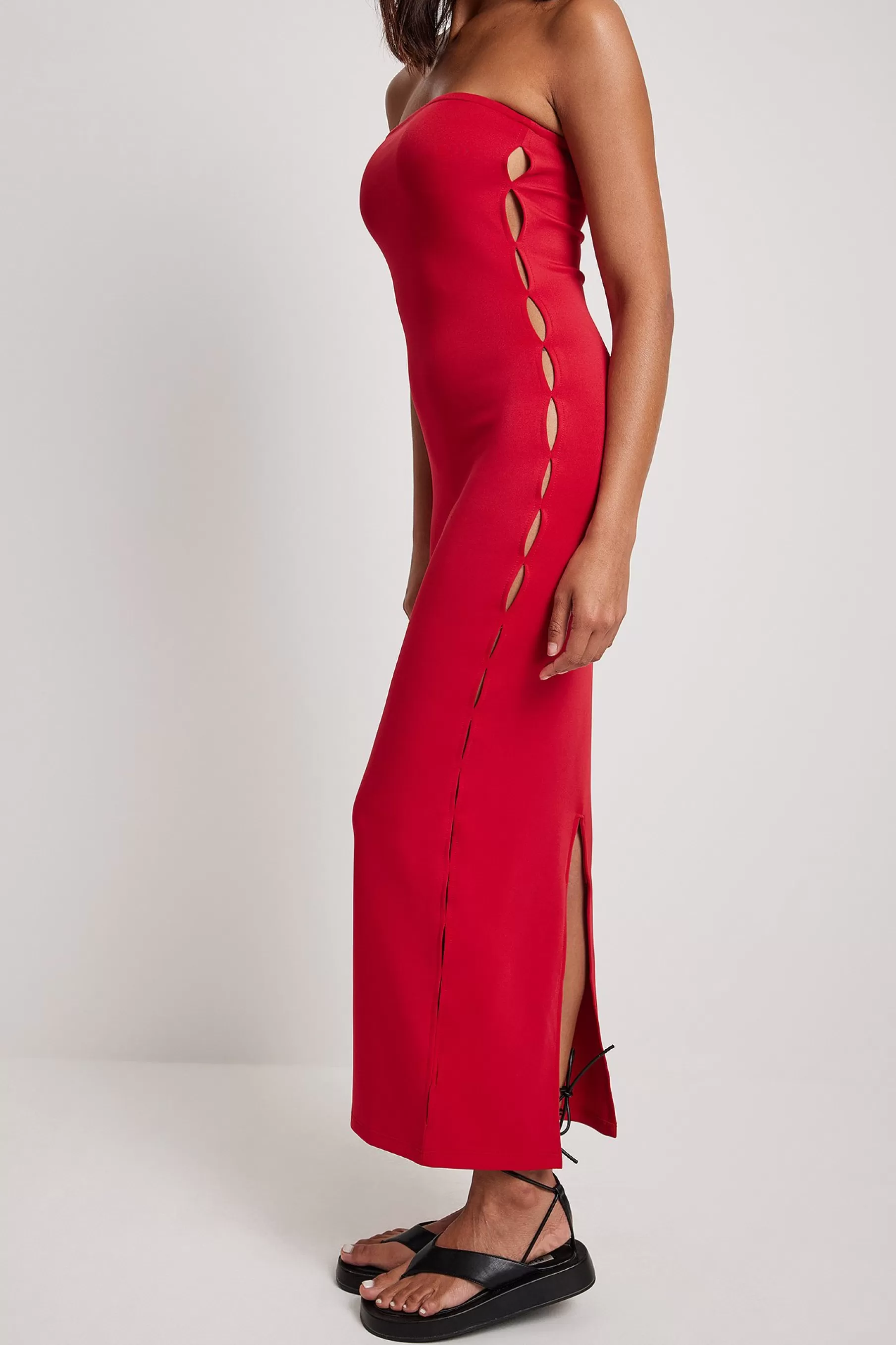 NA-KD Cut Out Detailed Bandeau Dress Red