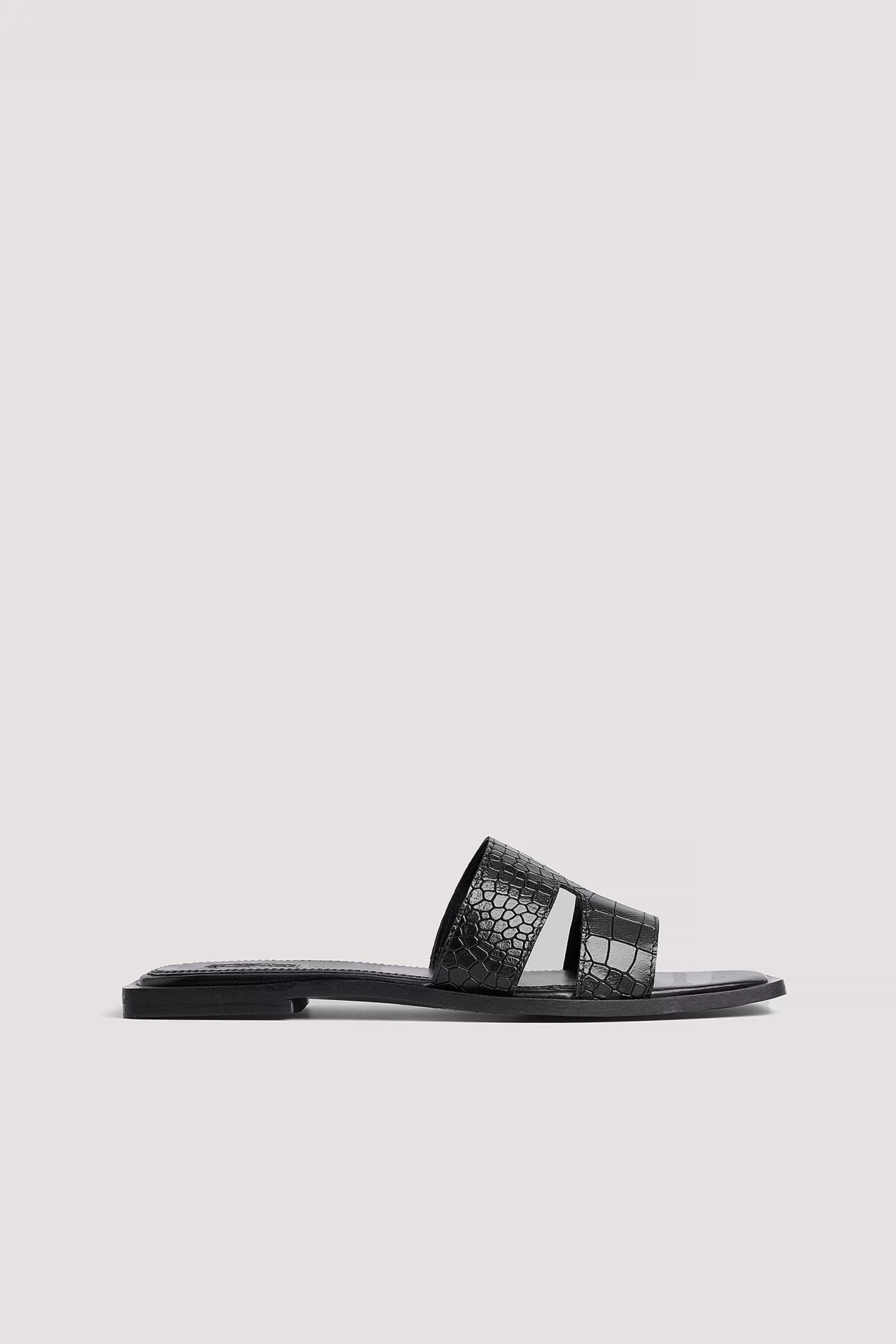 NA-KD Cut Out Leather Slippers Black