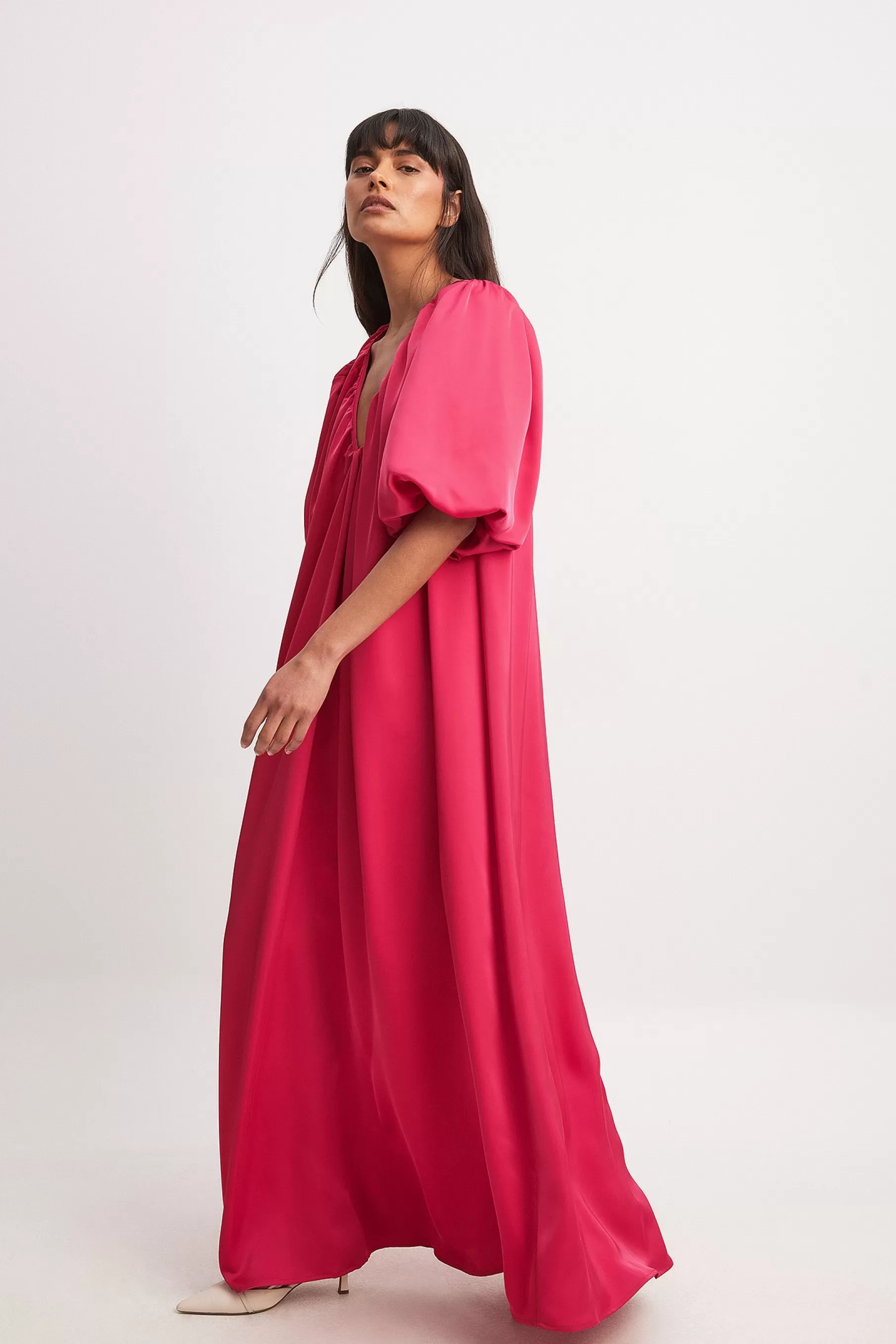 NA-KD Deep Neck Puff Sleeve Satin Maxi Dress Pink