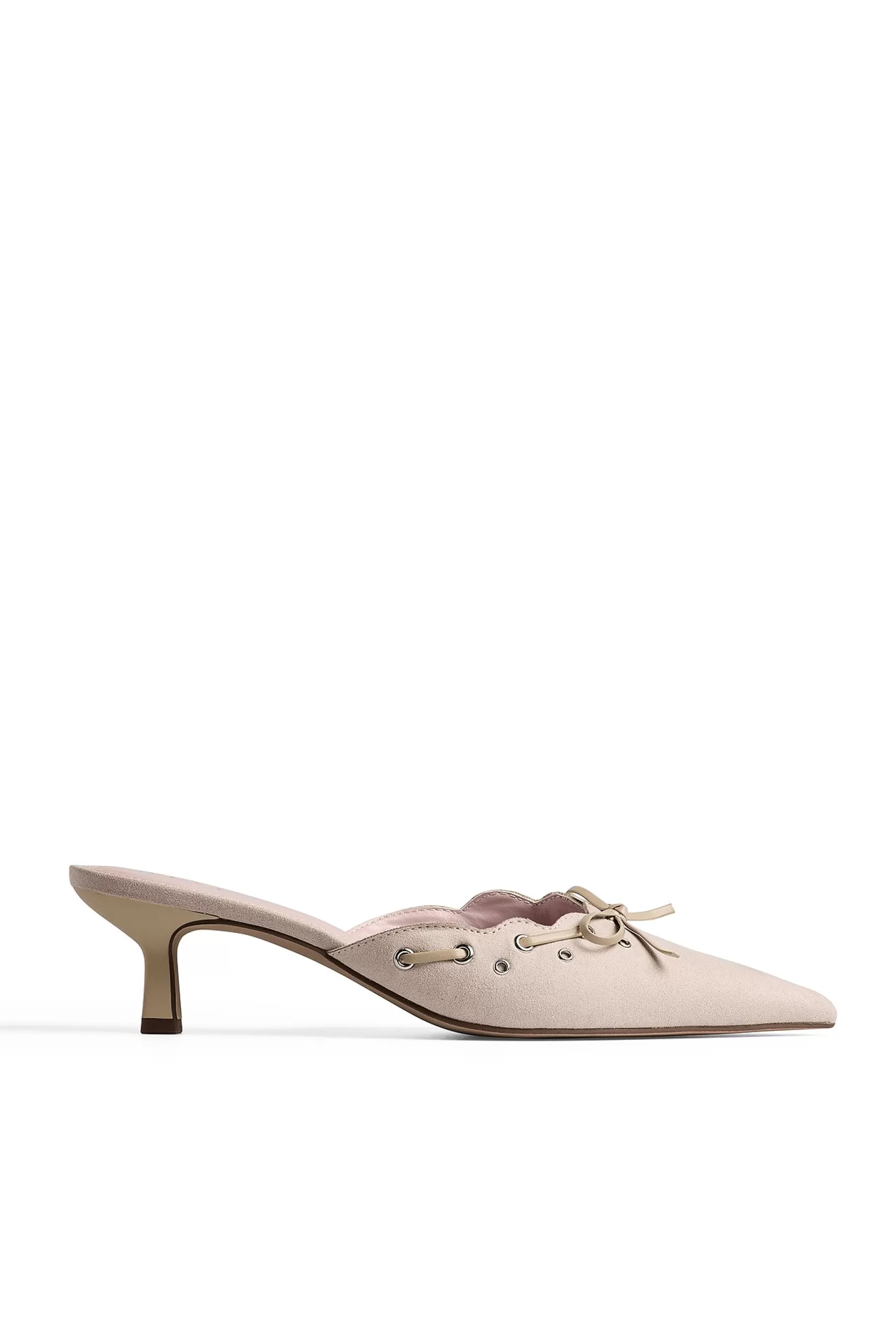 NA-KD Eyelet Detailed Pumps Beige