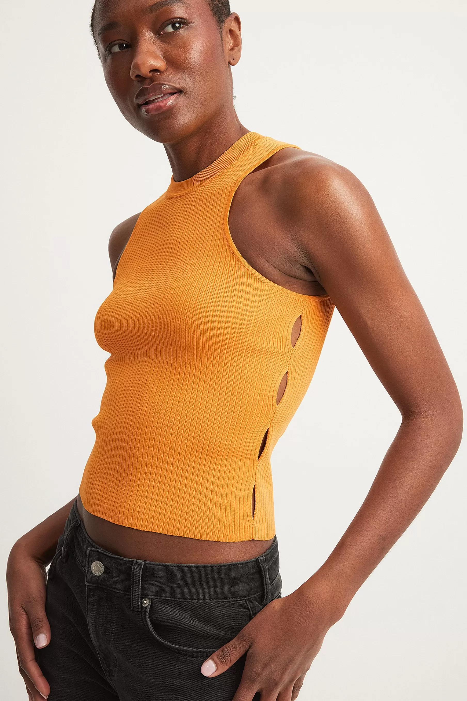 NA-KD Fine Knitted Cut Out Detailed Crop Top Orange