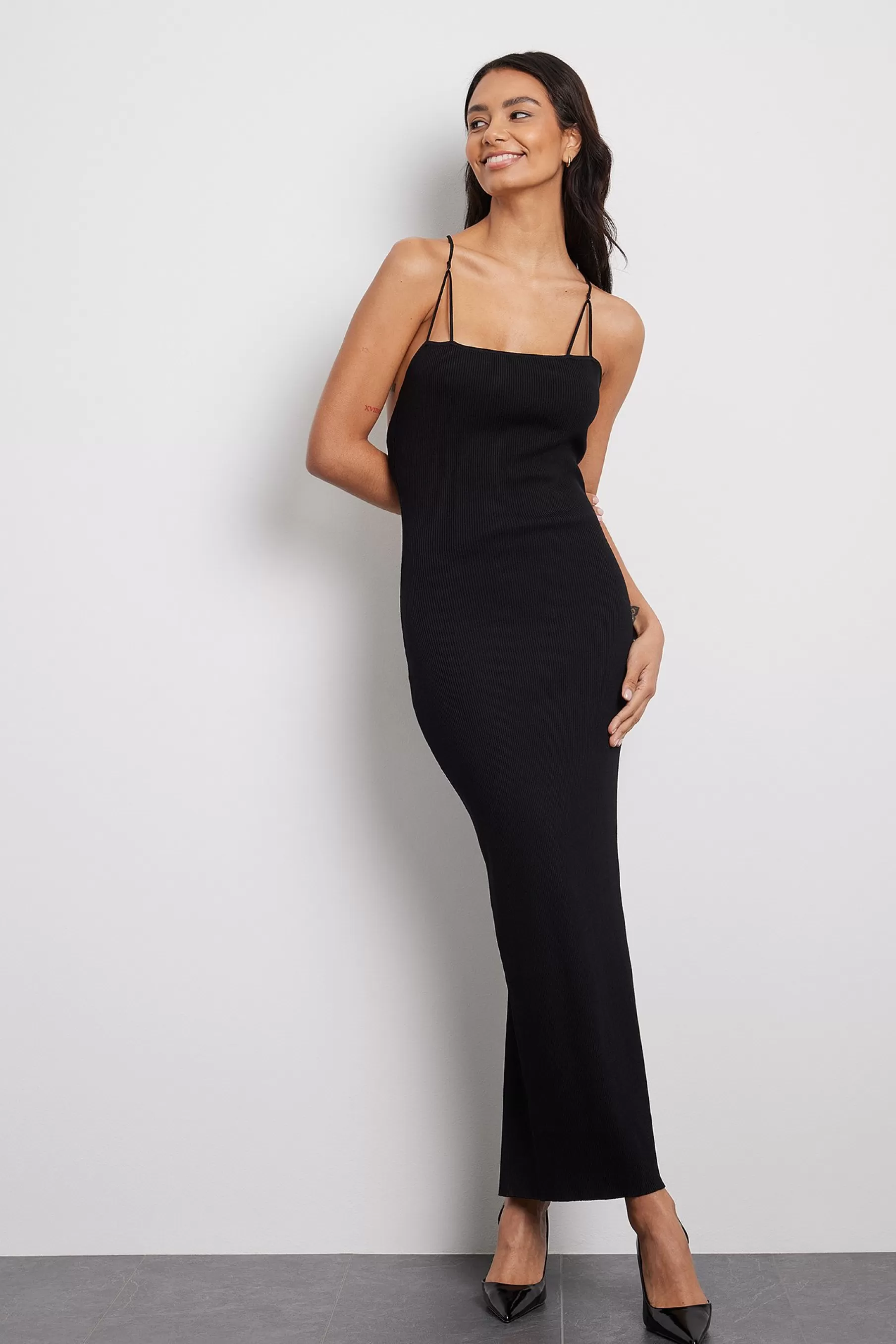 NA-KD Fine Knitted Deep Back Maxi Dress Black