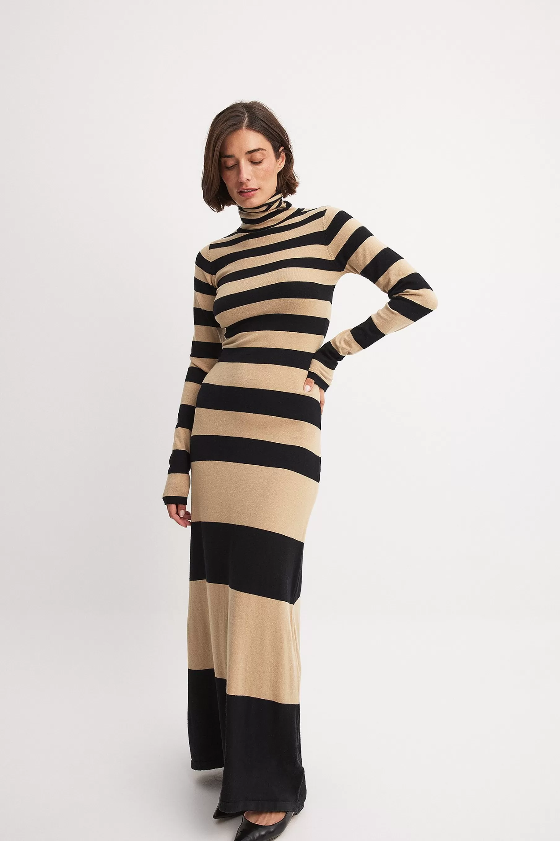 NA-KD Fine Knitted Striped Maxi Dress Beige