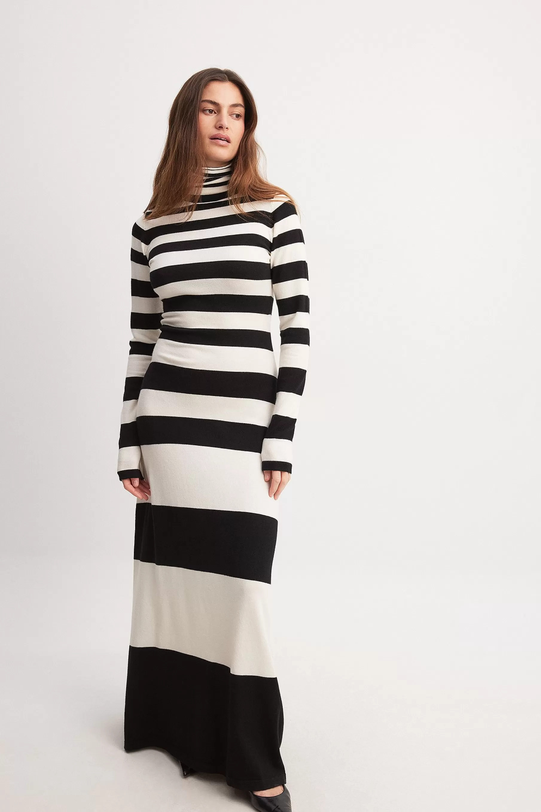 NA-KD Fine Knitted Striped Maxi Dress Stripe