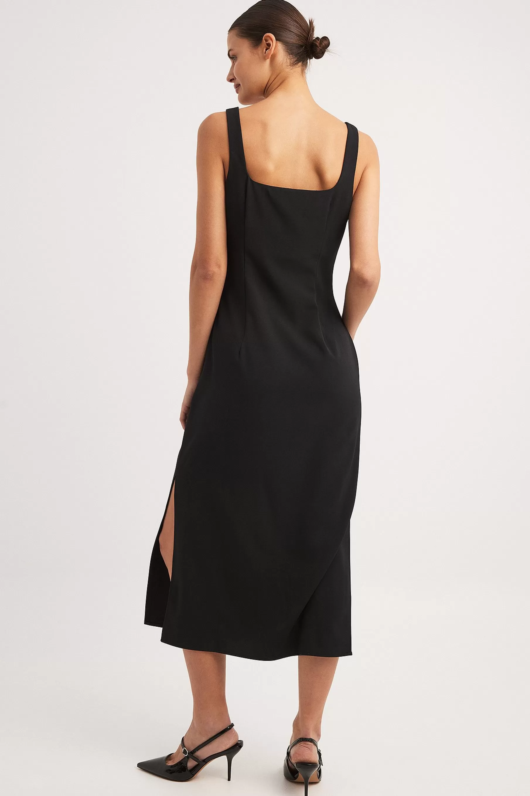 NA-KD Fitted Square Neck Midi Dress Black