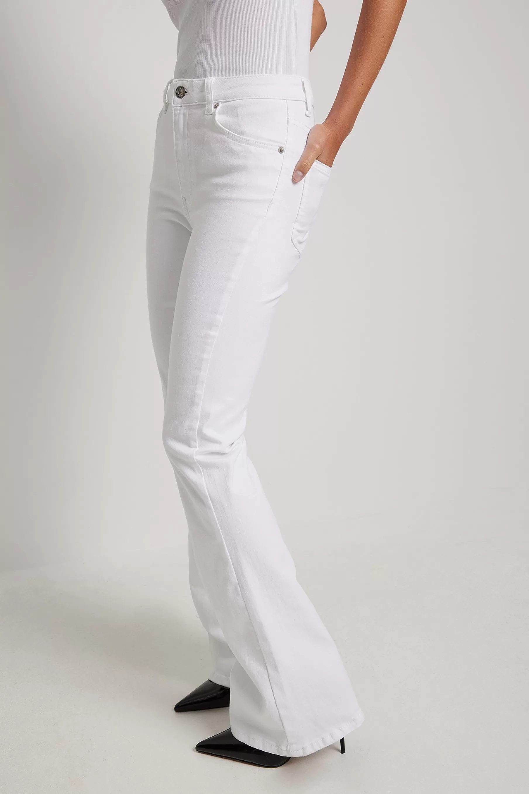 NA-KD Flared High Waist Stretch Jeans White