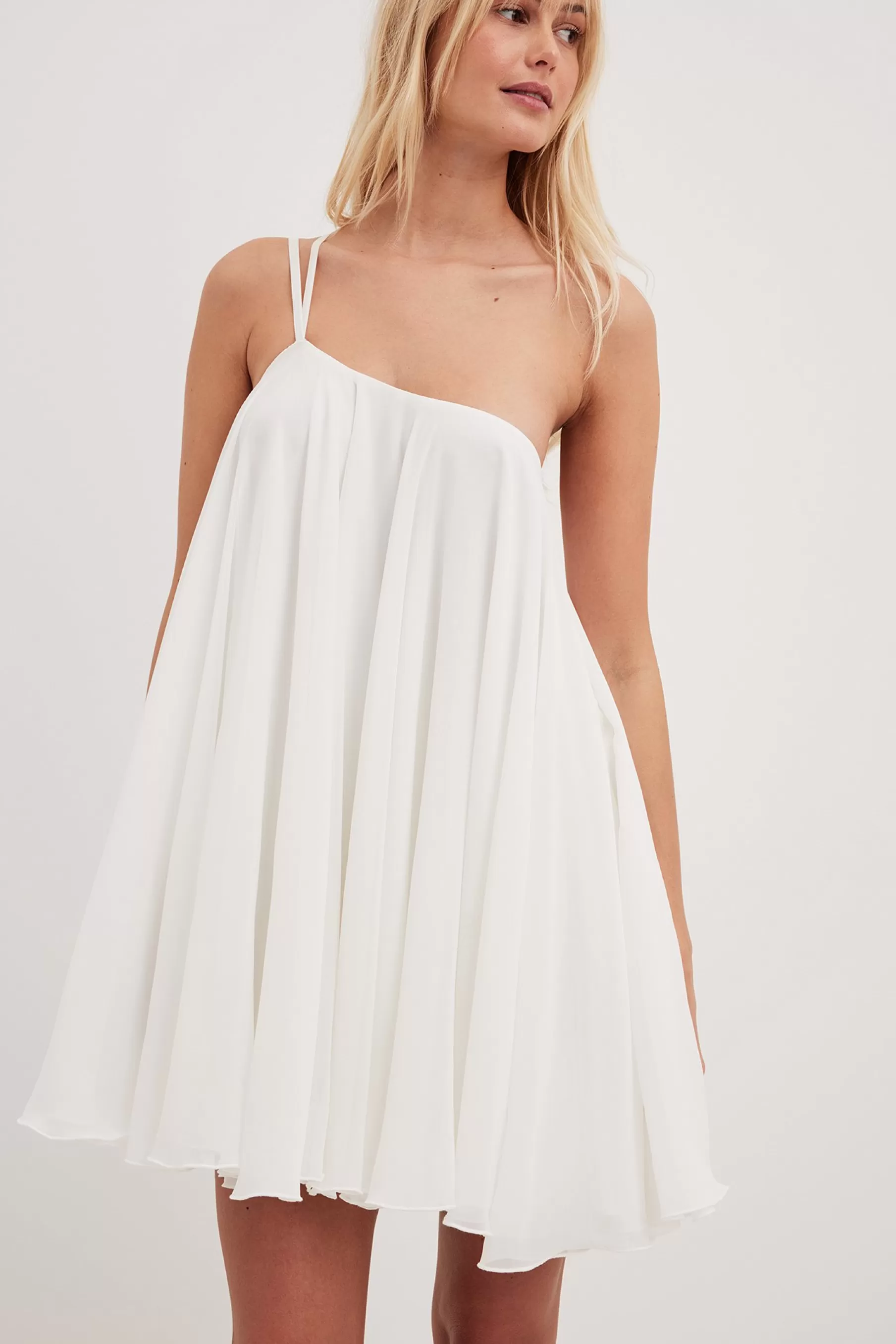 NA-KD Flouncy Mini Dress Offwhite