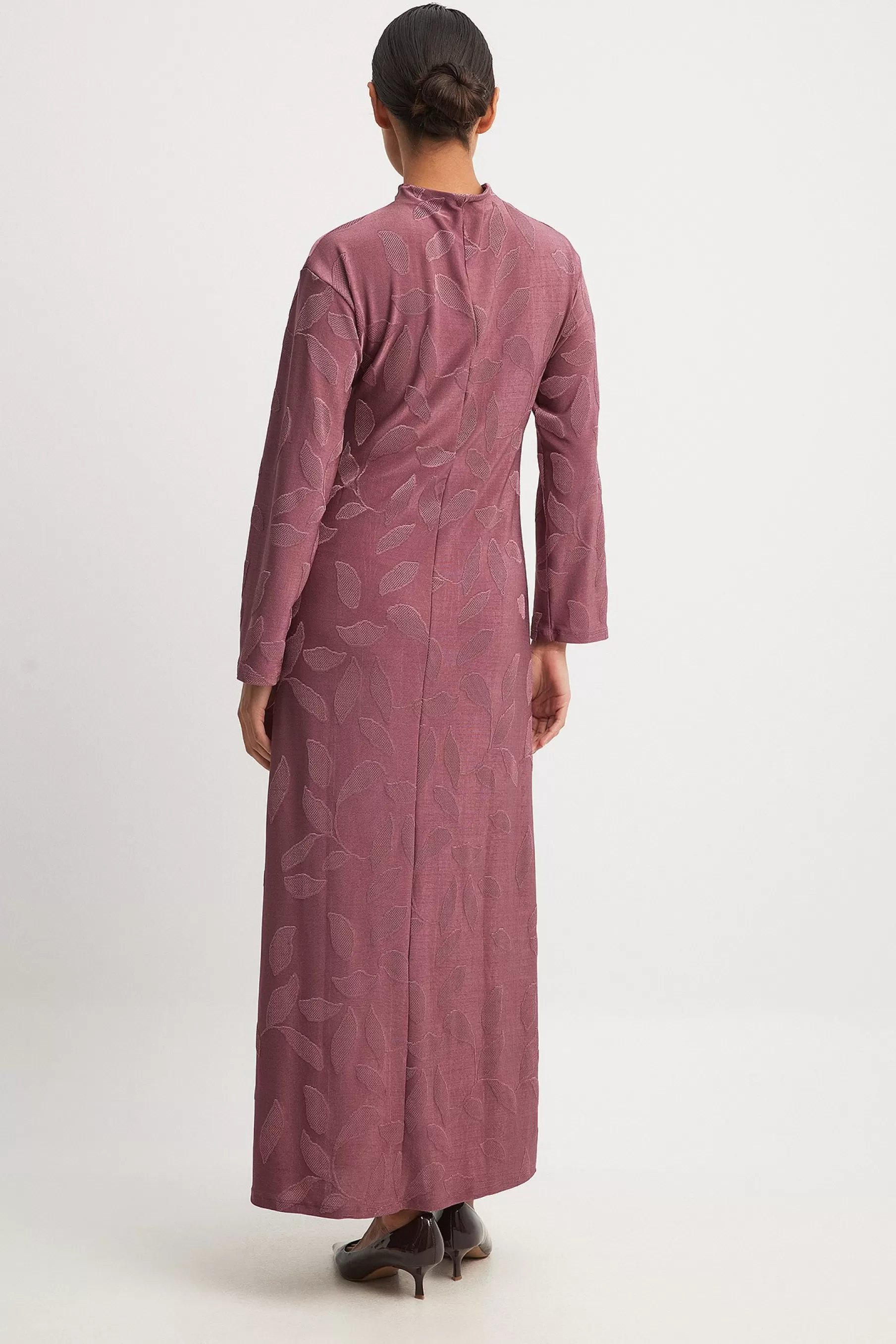 NA-KD Flowy Patterned Maxi Dress Purple