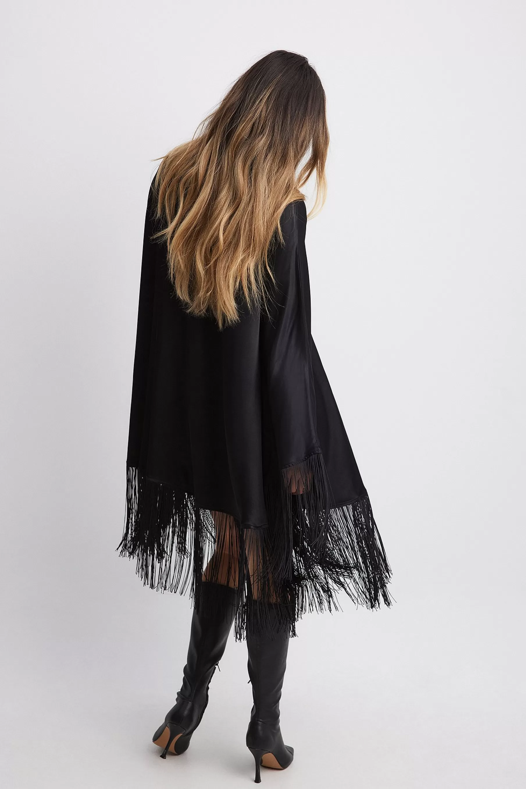 NA-KD Fringe Poncho Black