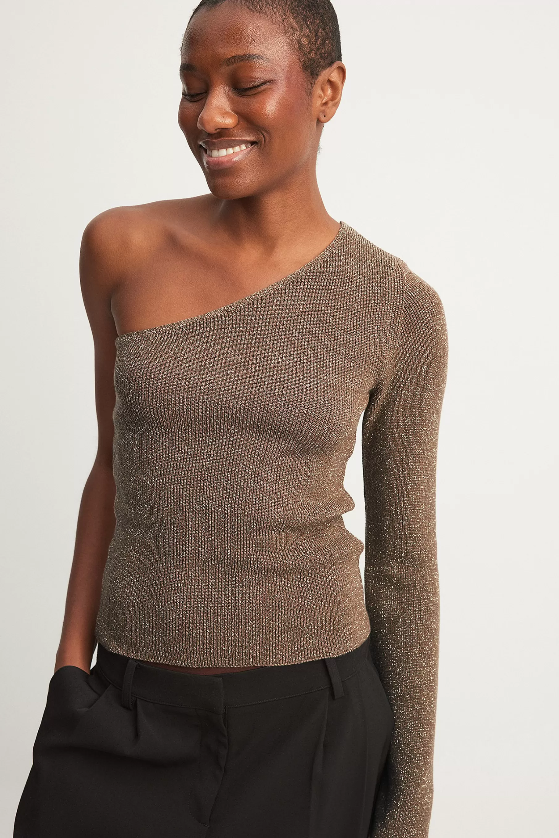 NA-KD Glitter Knitted One Shoulder Top Brown