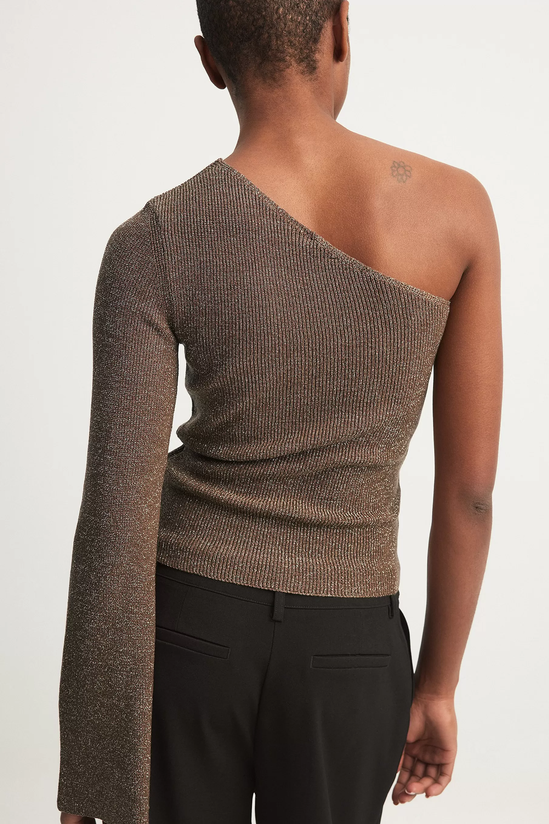 NA-KD Glitter Knitted One Shoulder Top Brown