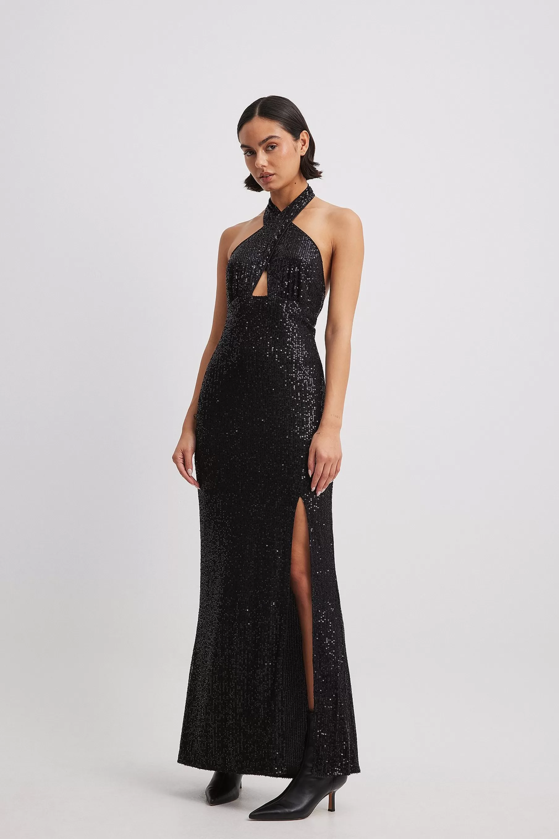 NA-KD Halterneck Keyhole Detail Maxi Dress Black