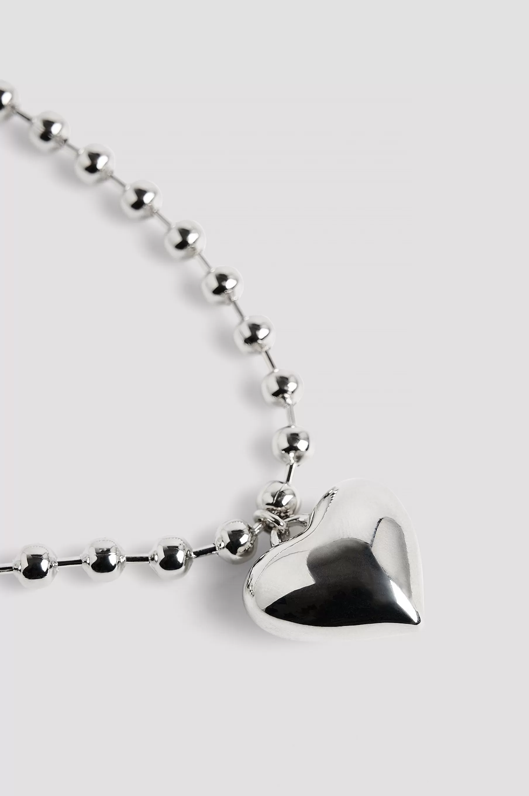 NA-KD Heart Necklace Silver