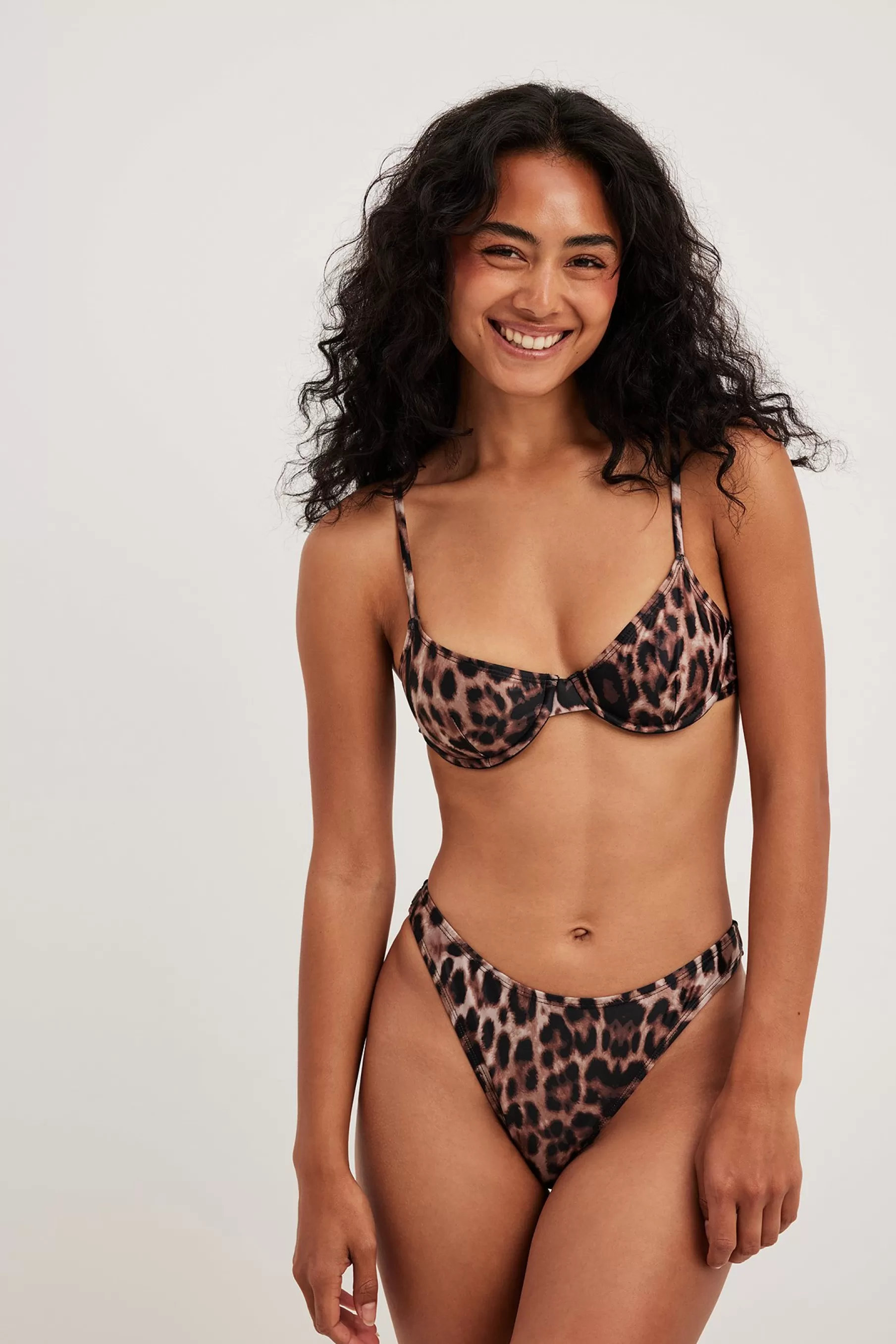 NA-KD High Cut Bikini Panty Leopard