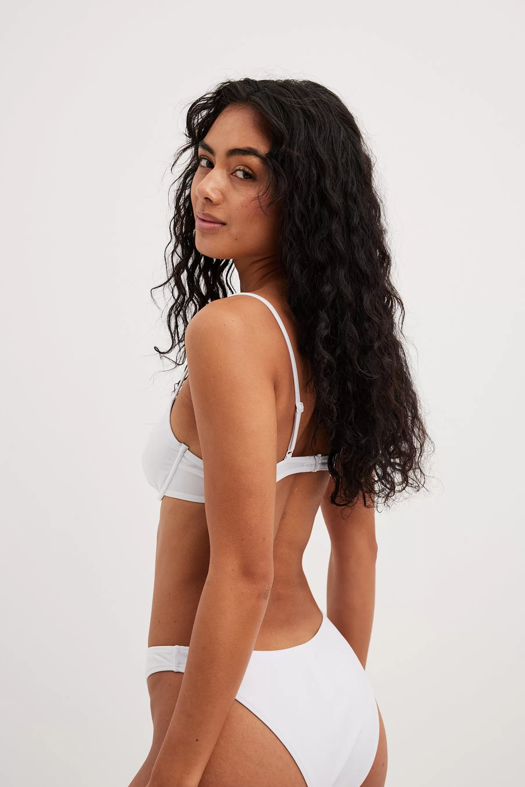 NA-KD High Cut Bikini Panty White