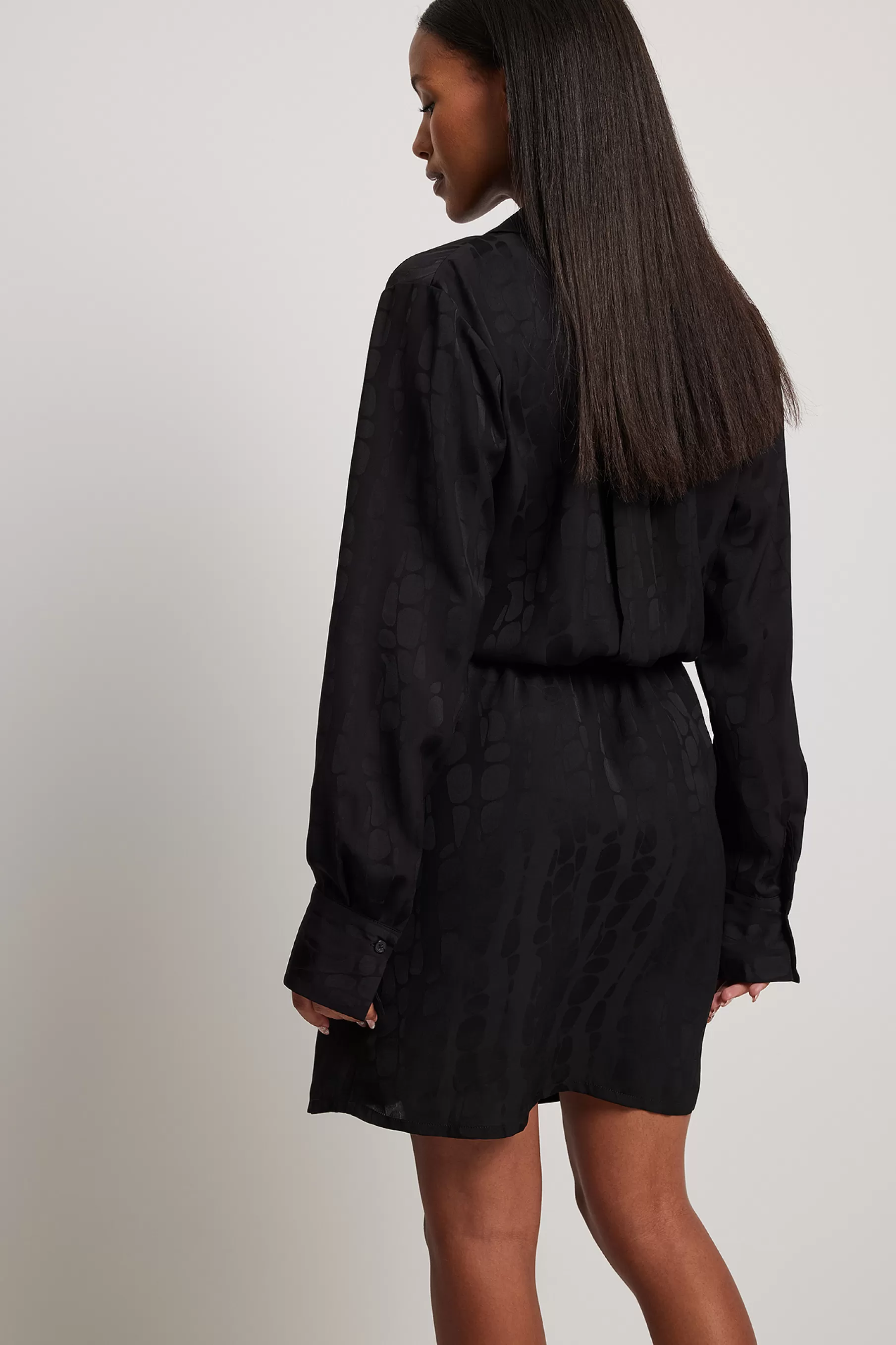 NA-KD Jacquard Satin Shirt Dress Black