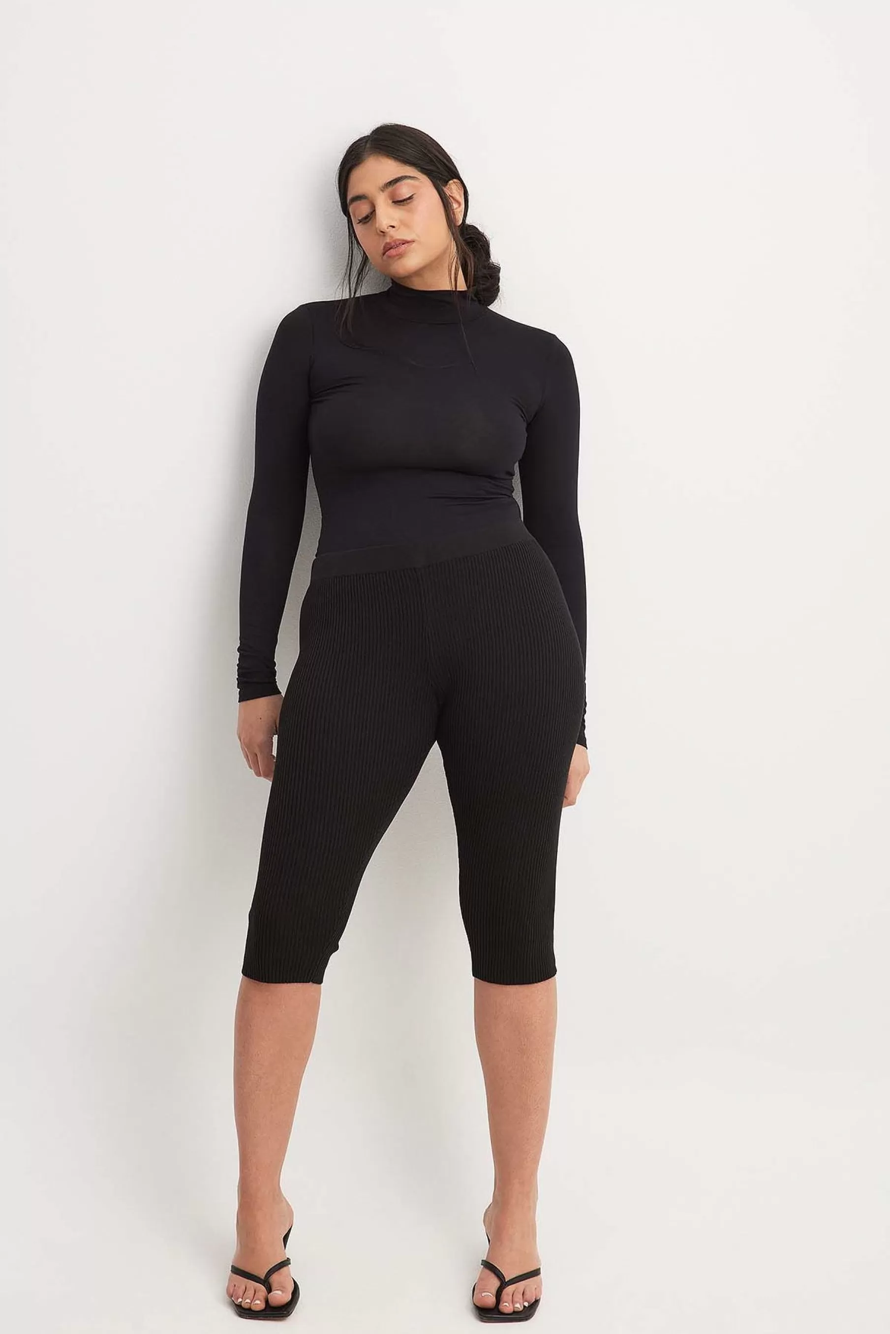 NA-KD Knitted Capri Pants Black