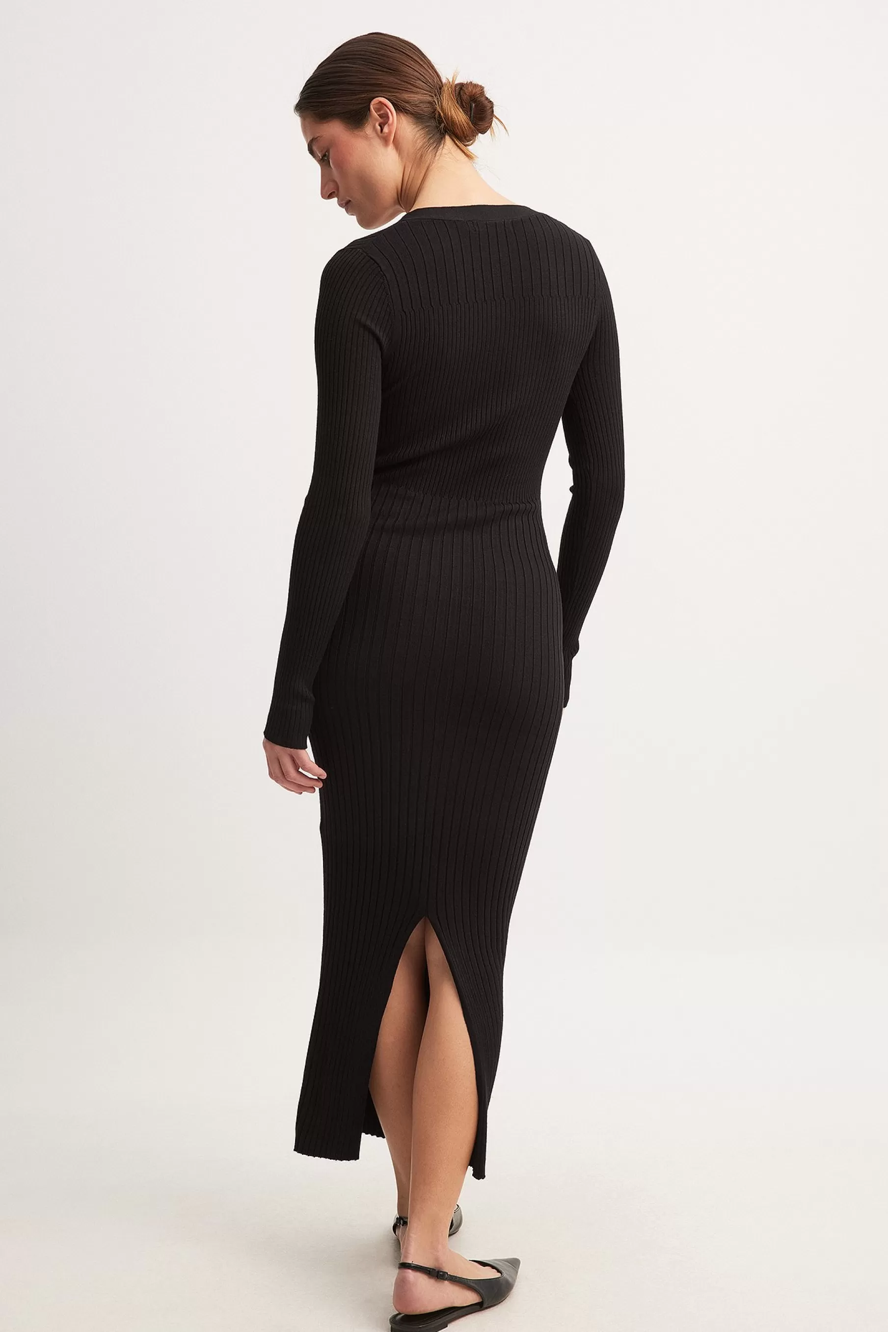 NA-KD Knitted V-Neck Midi Dress Black