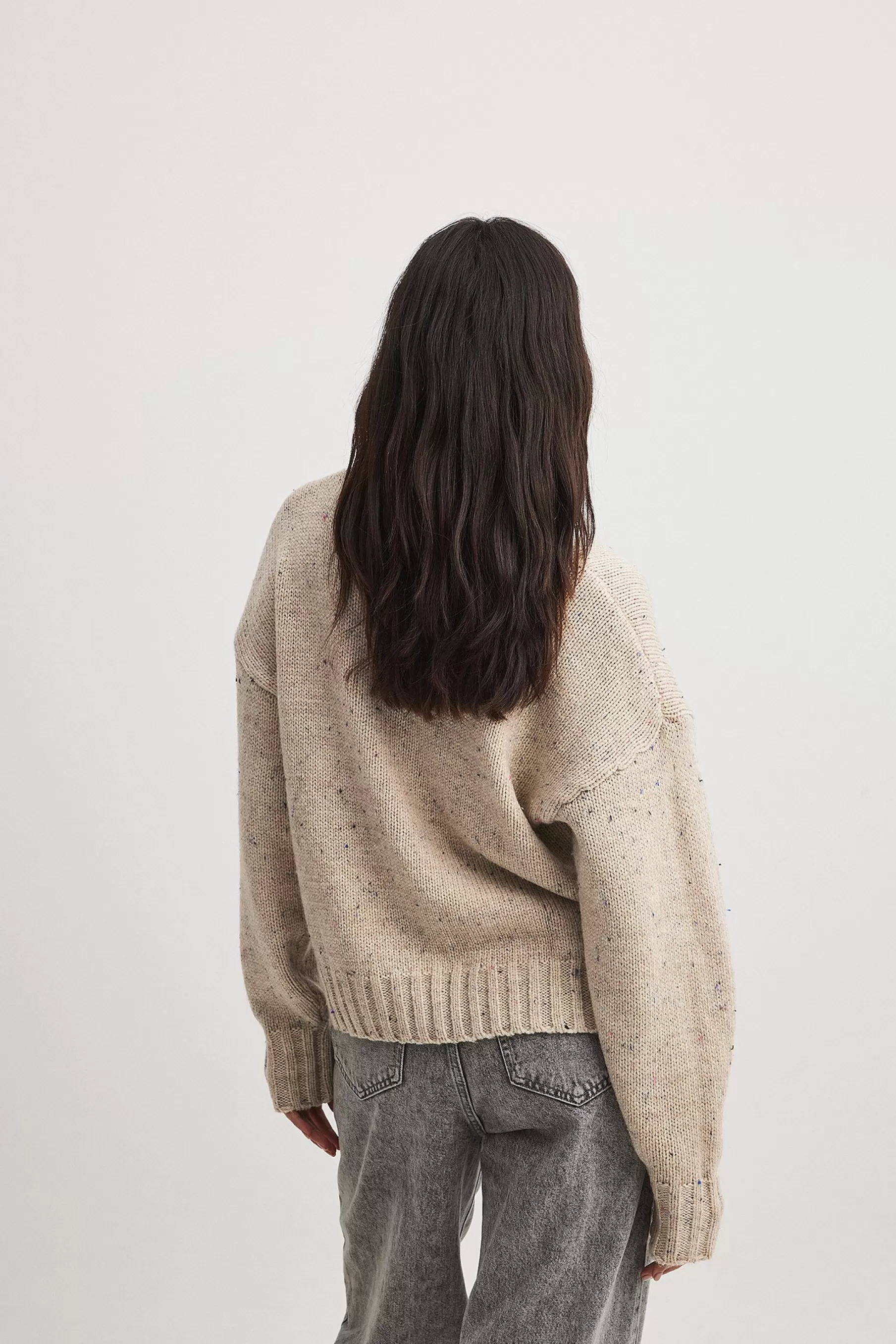 NA-KD Knitted V-Neck Sweater Beige