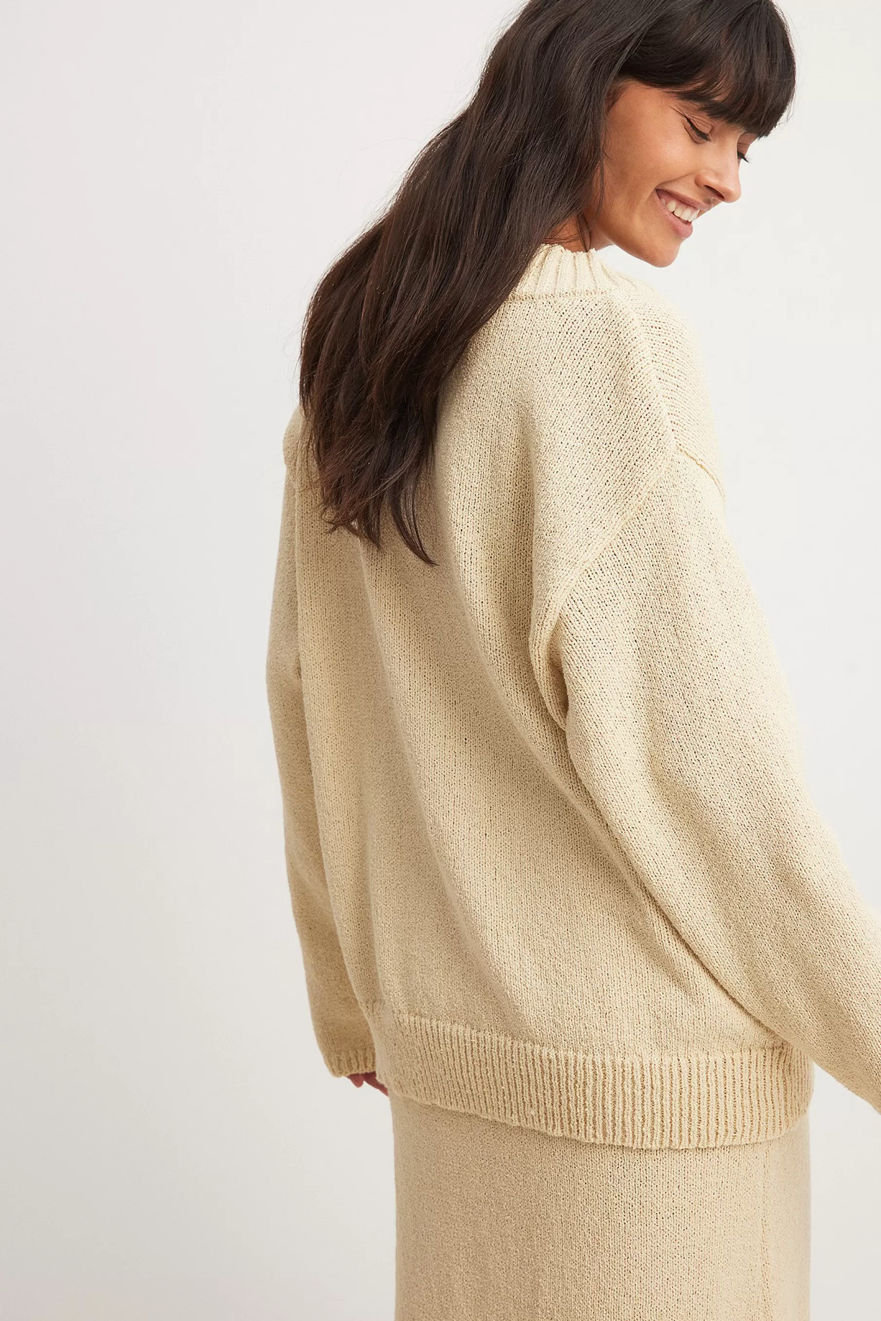 NA-KD Knitted V-Neck Sweater Beige