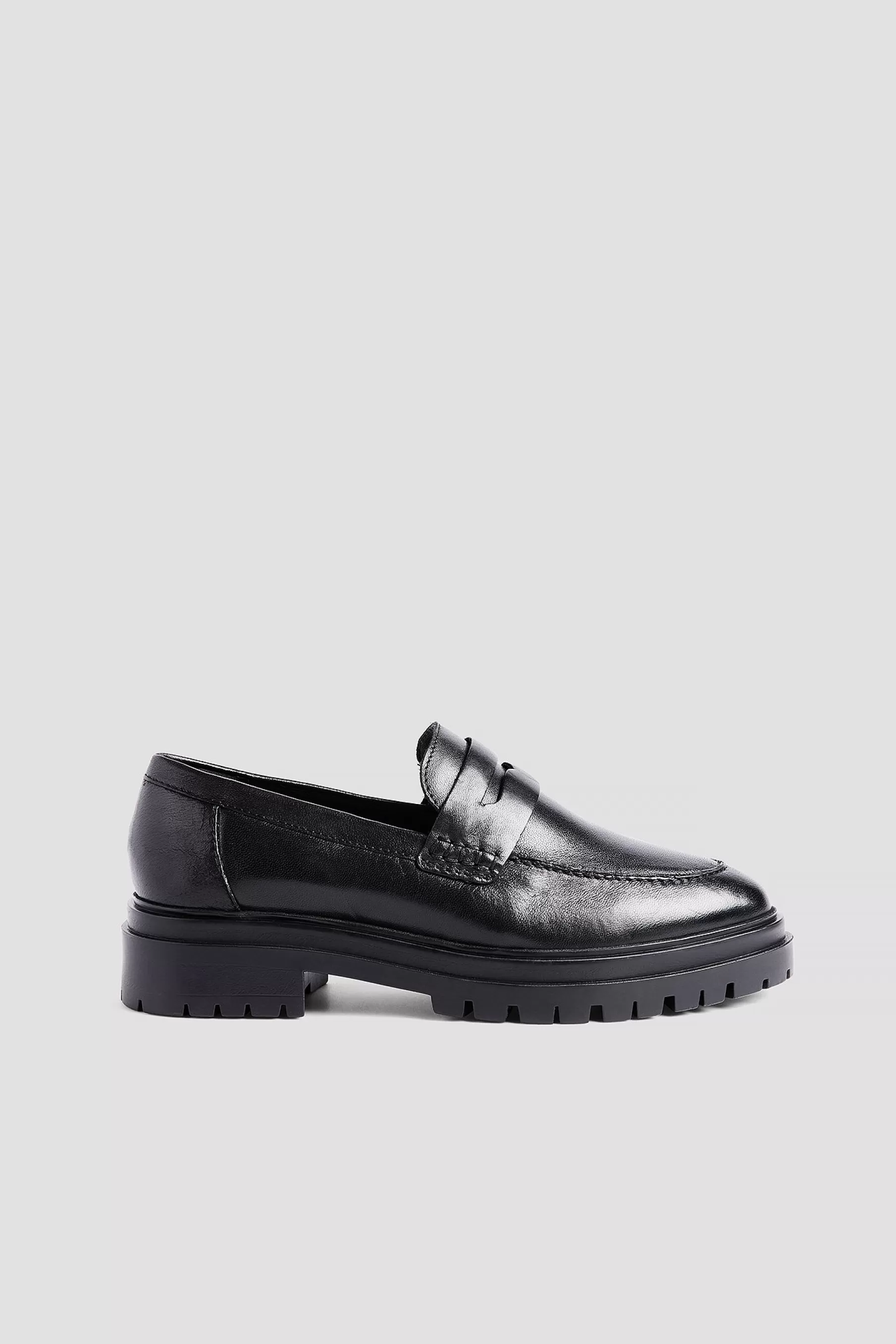 NA-KD Leather Rounded Toe Loafers Black